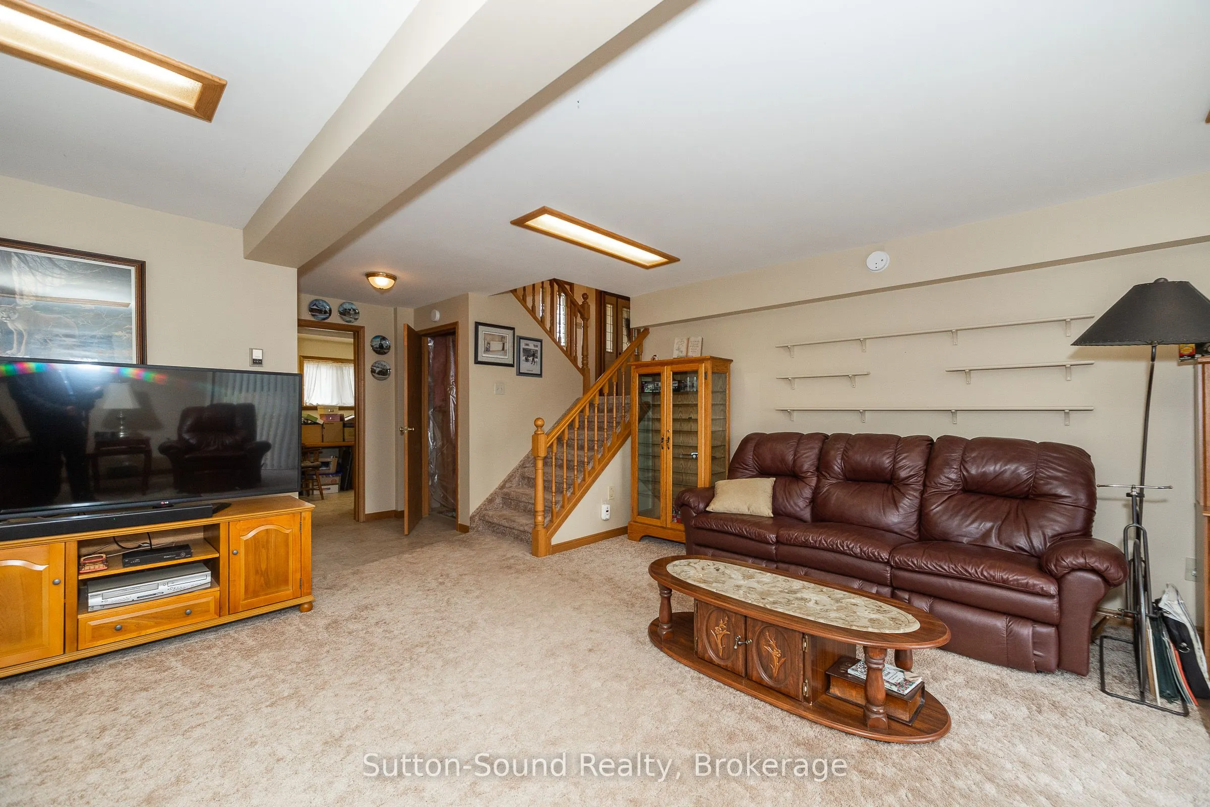 178463 Grey Rd 17 Road