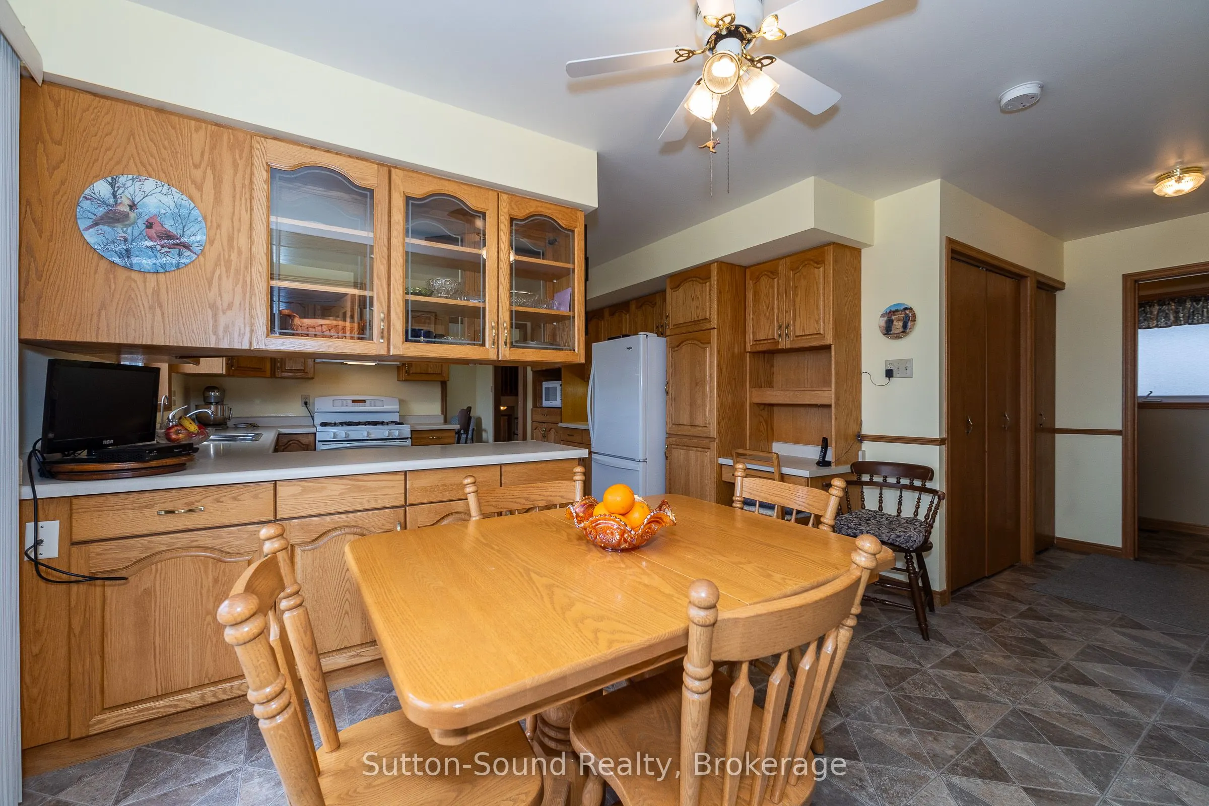 178463 Grey Rd 17 Road