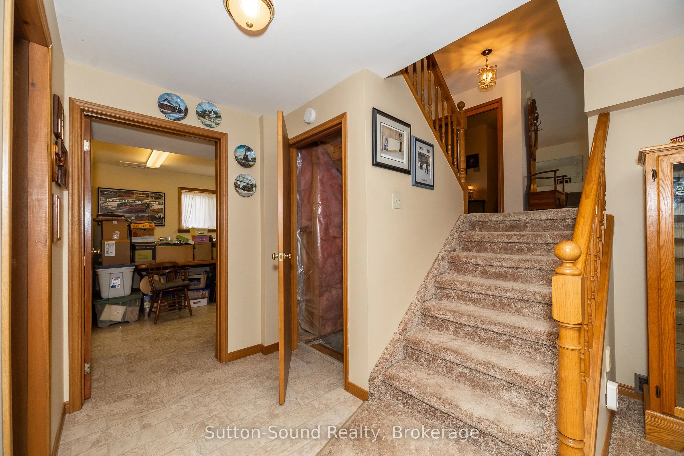 178463 Grey Rd 17 Road