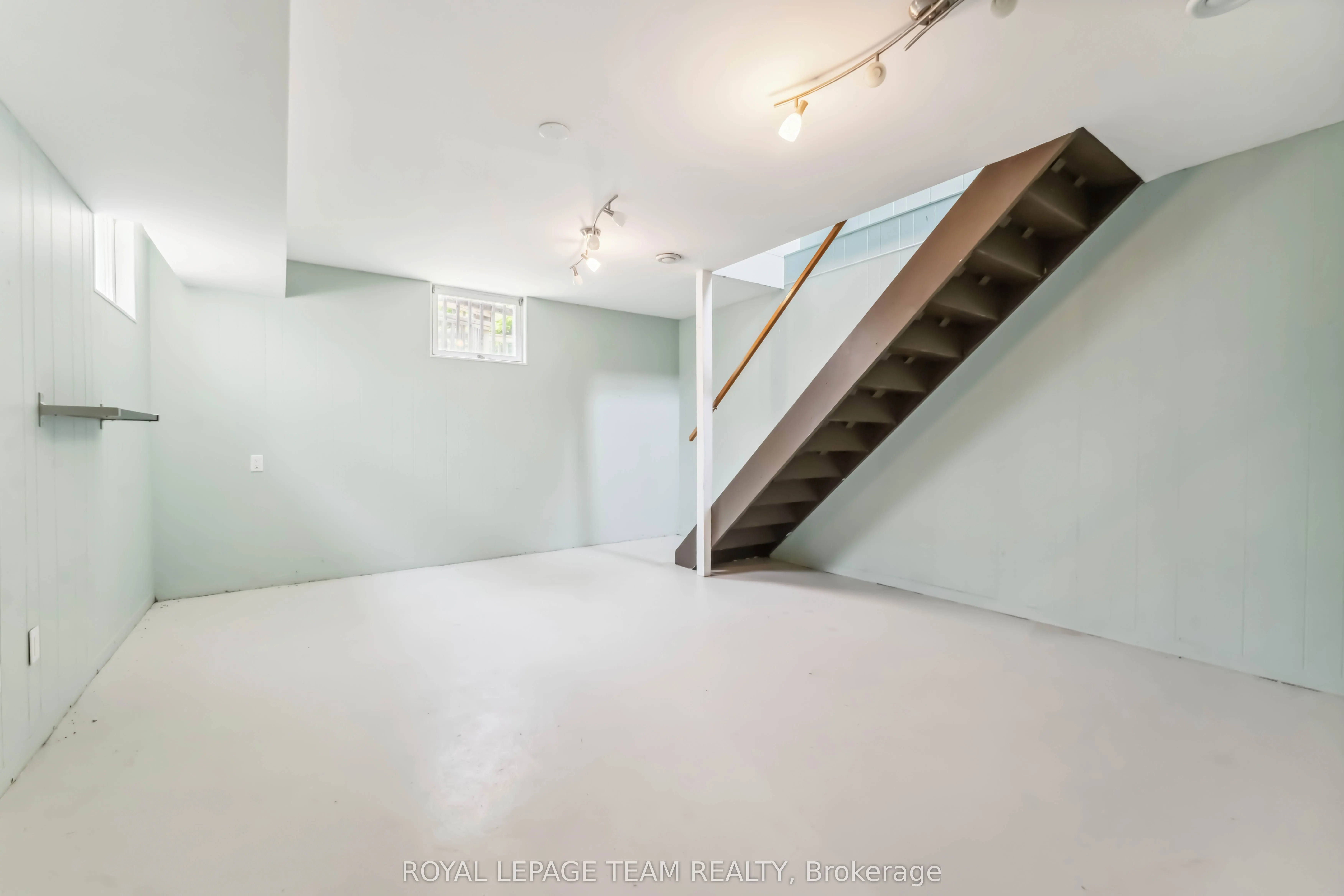 1538 Stittsville Main Street