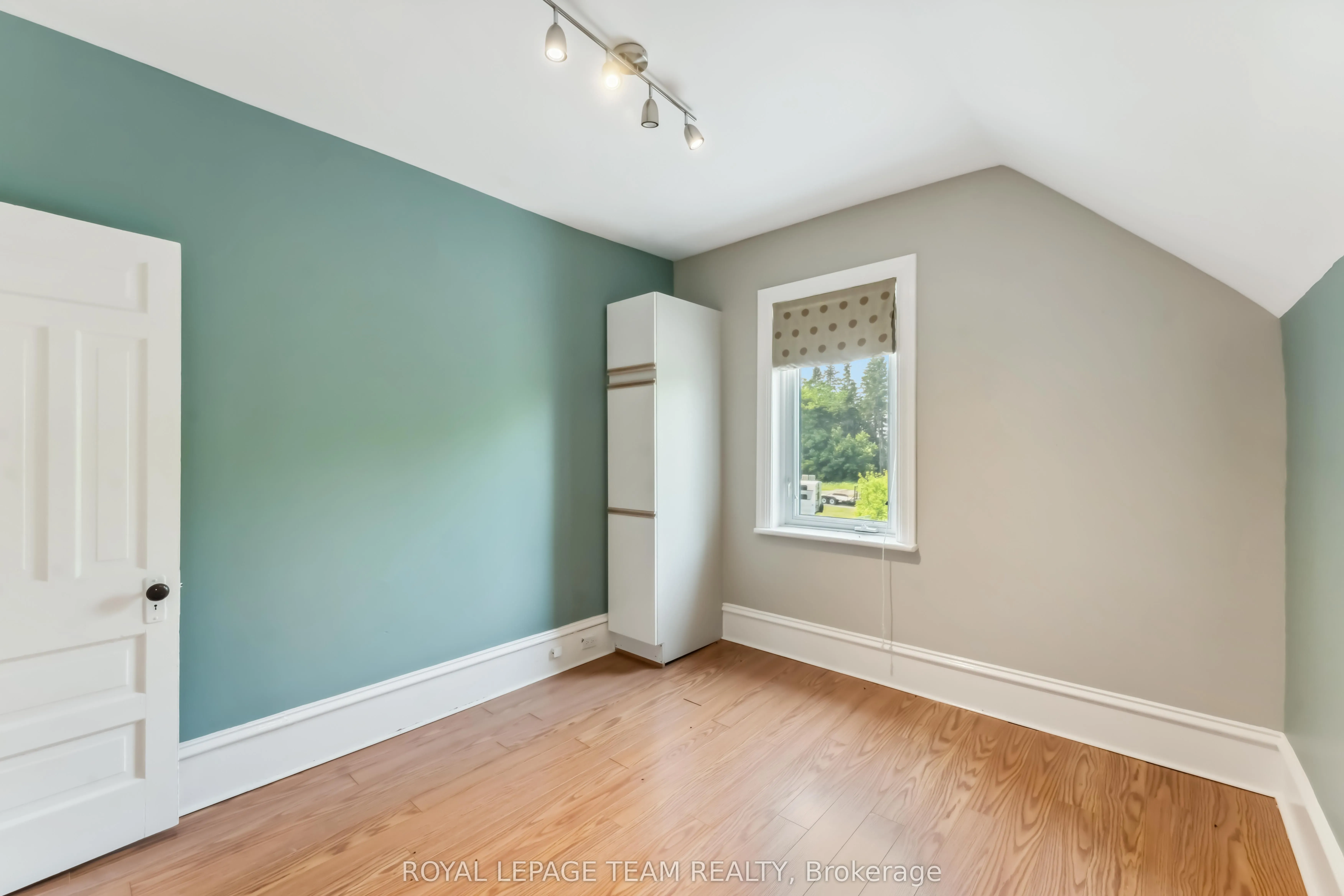 1538 Stittsville Main Street