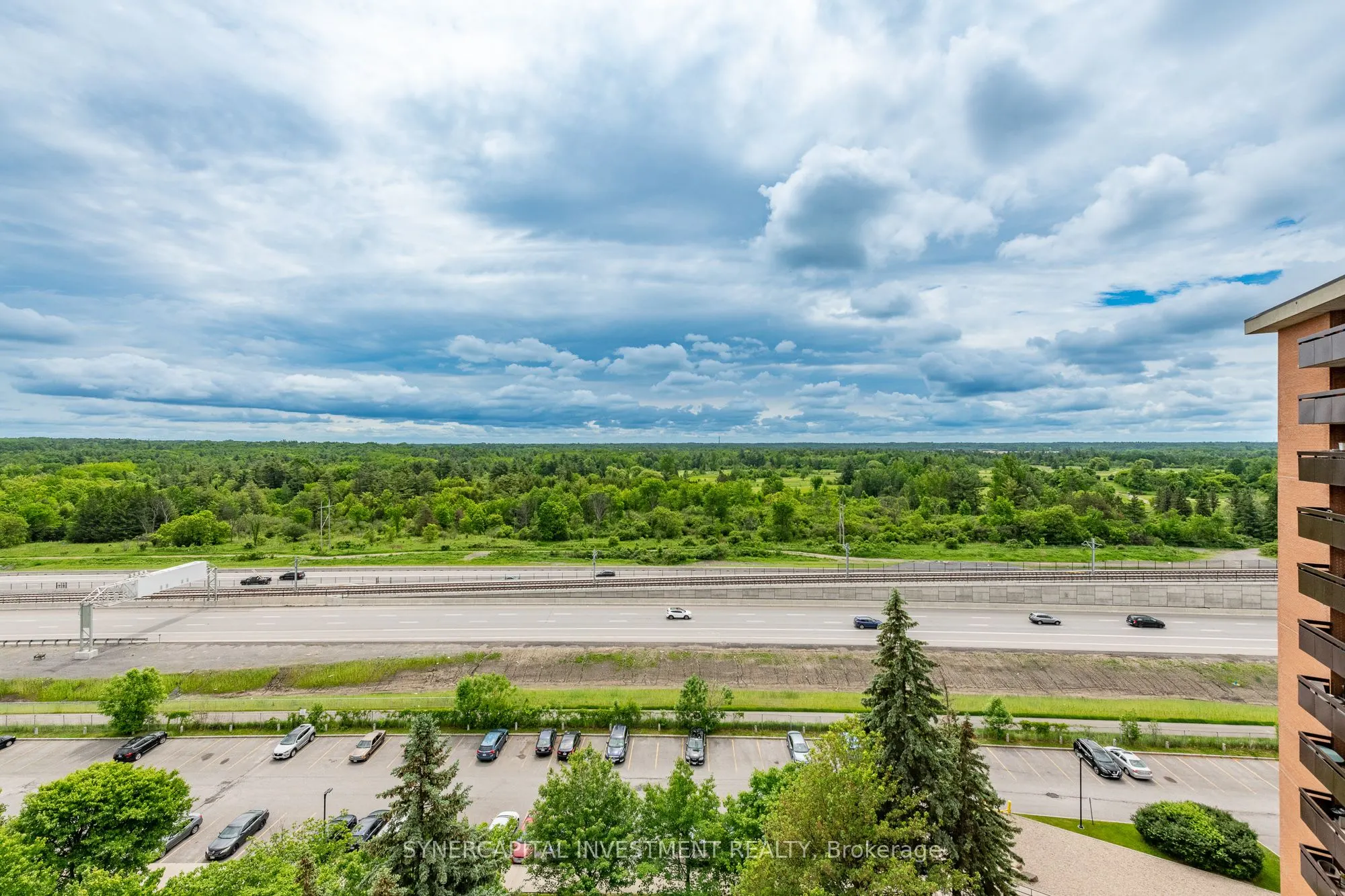 2000 Jasmine Crescent, #1202