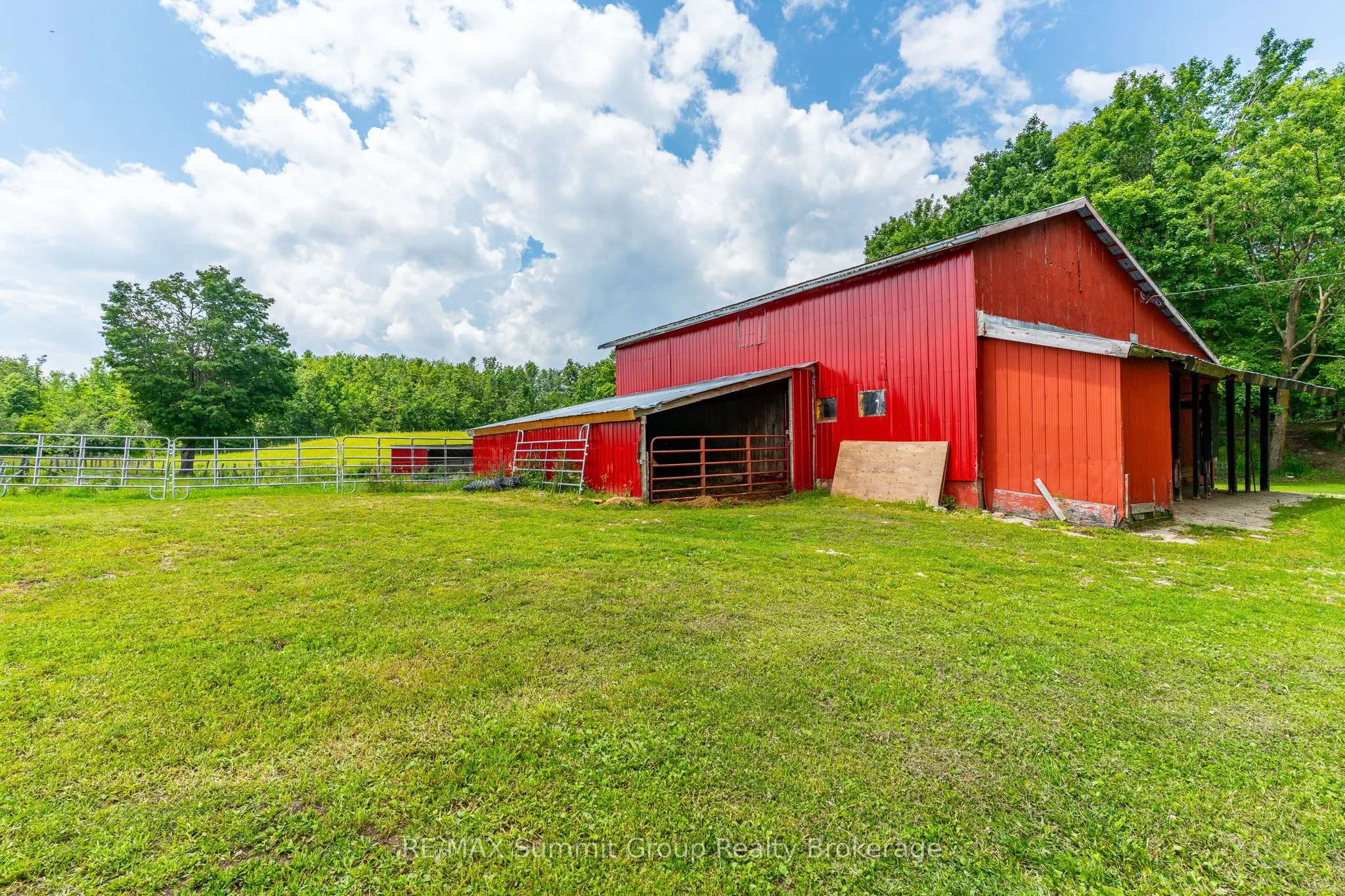 554014 Road 55