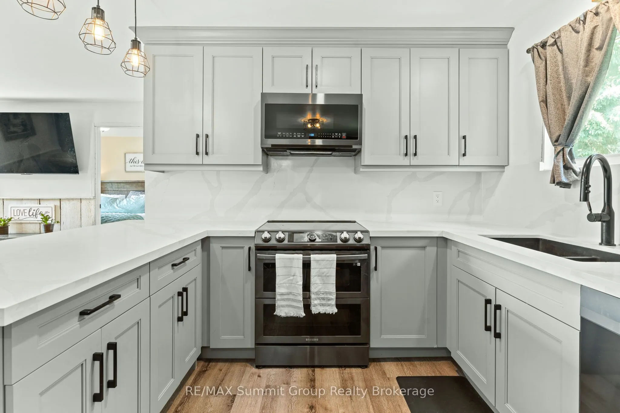 554014 Road 55