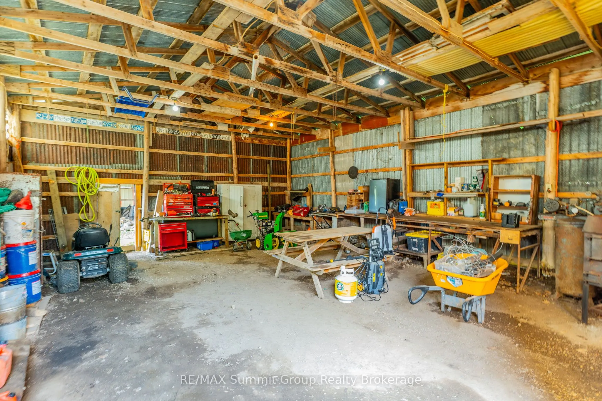 554014 Road 55