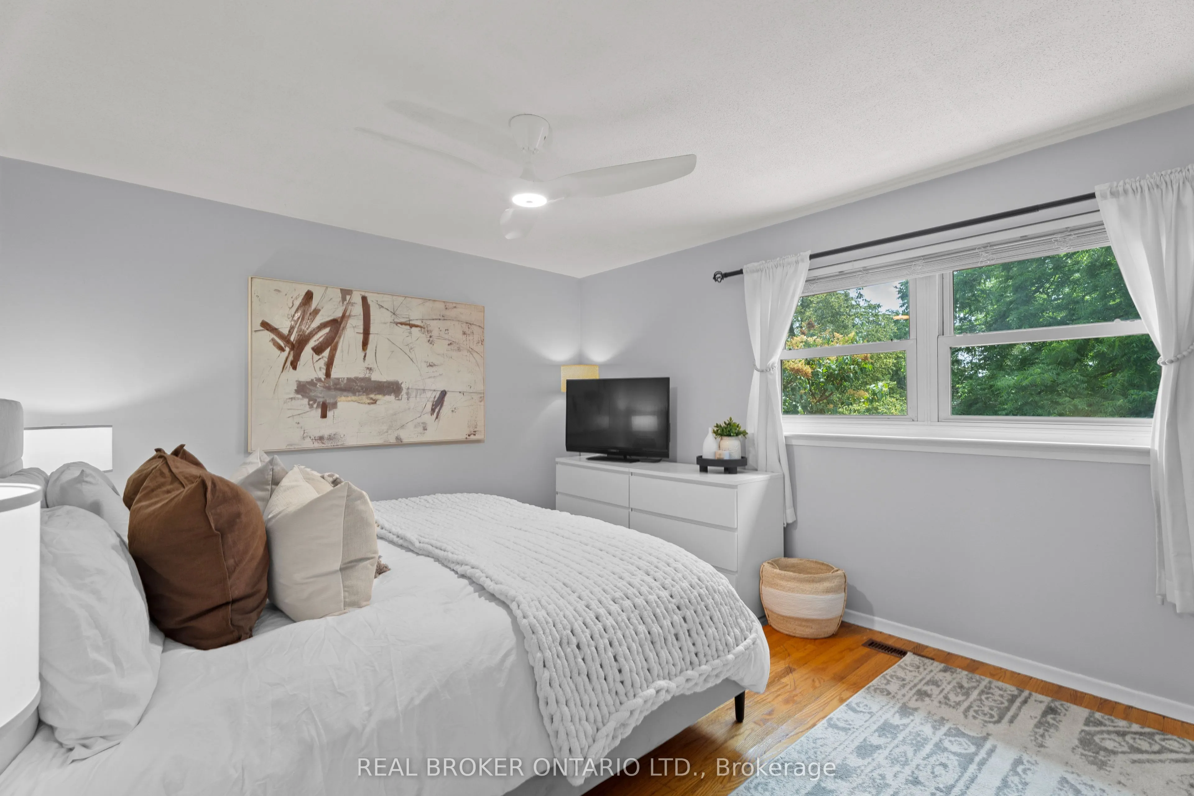 121 Bagot Street, #2