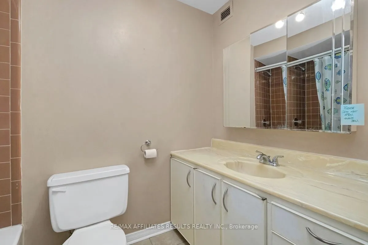 415 Greenview Avenue, #304