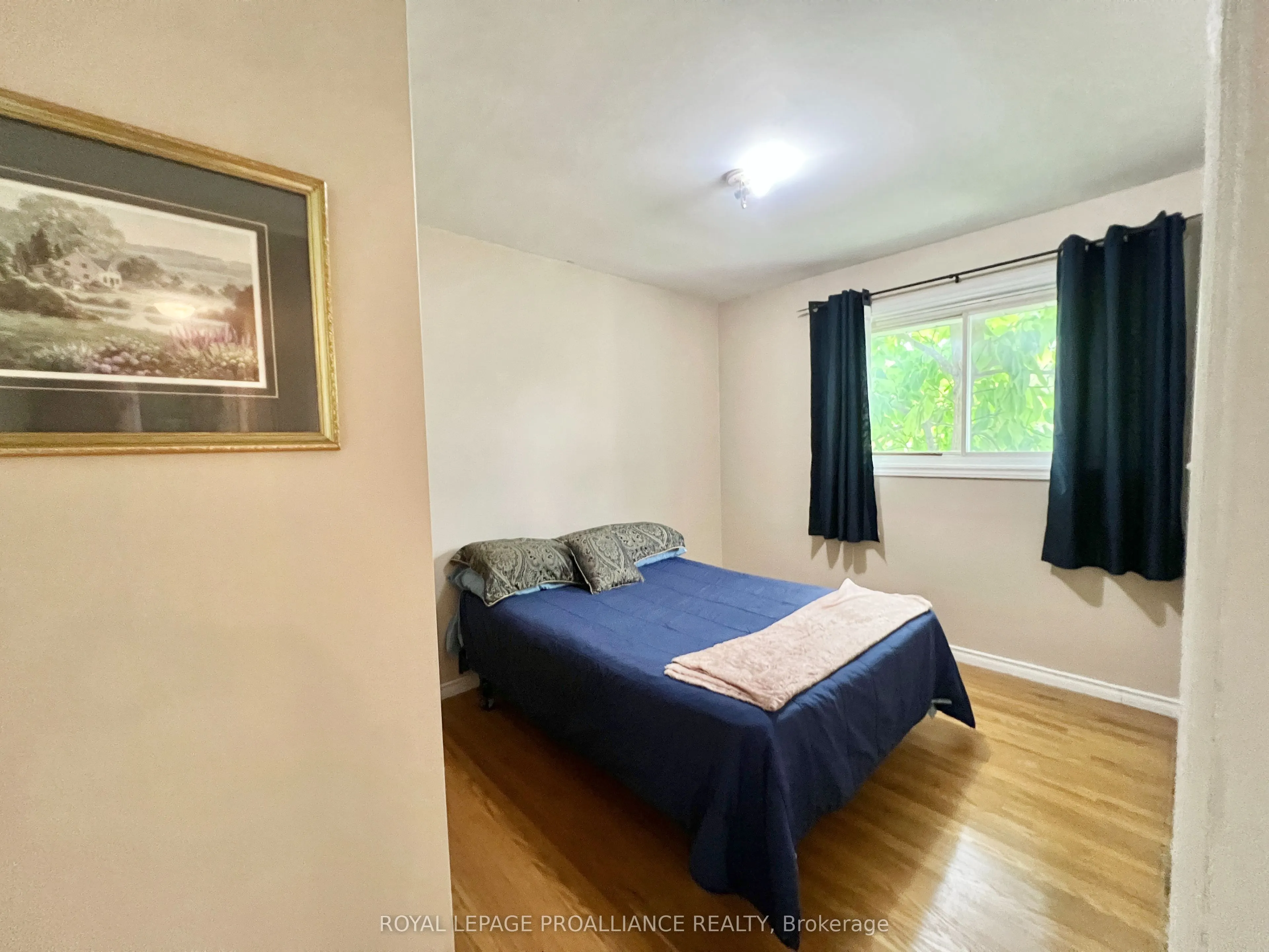 37 Bongard Crescent