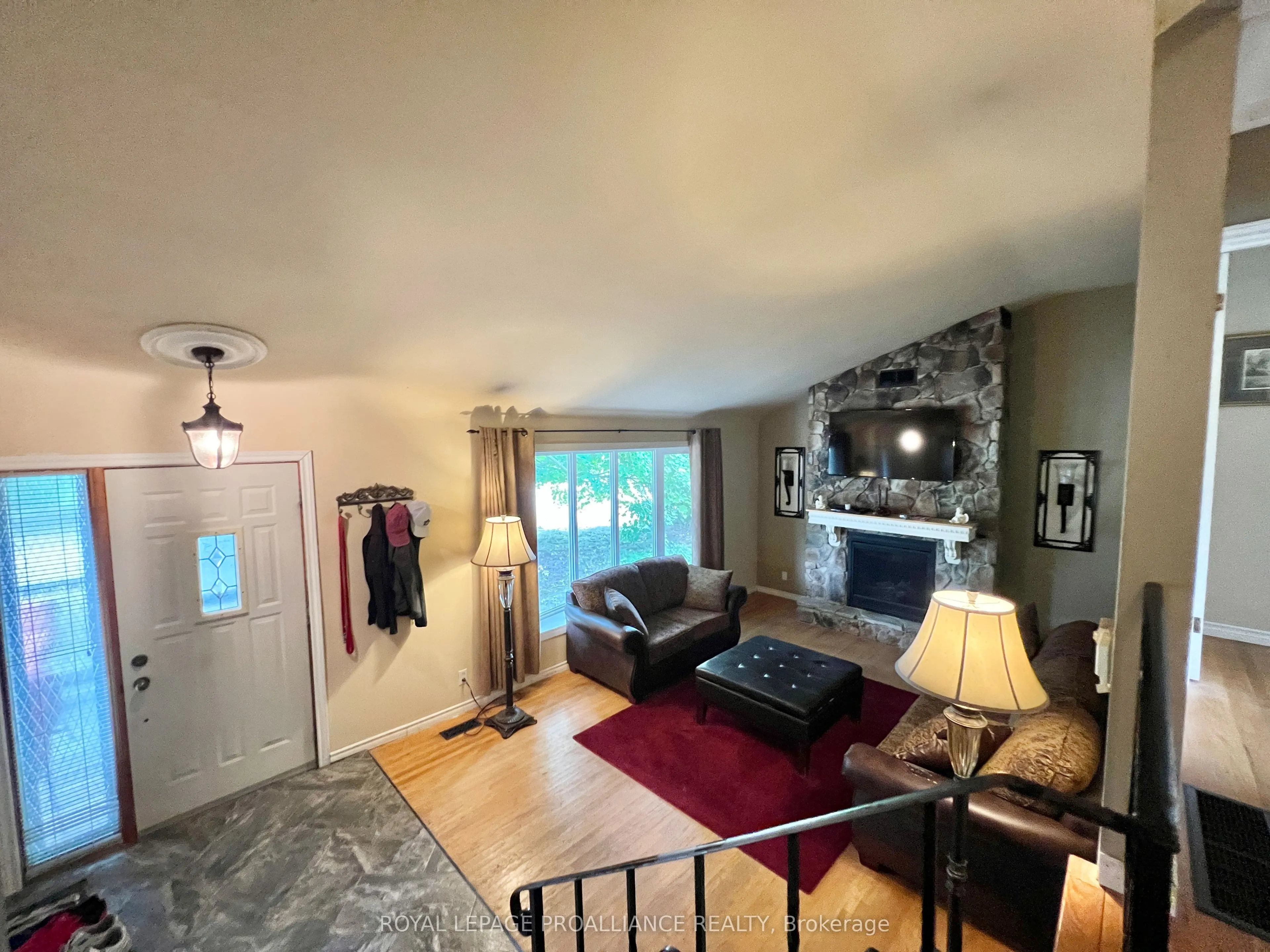 37 Bongard Crescent
