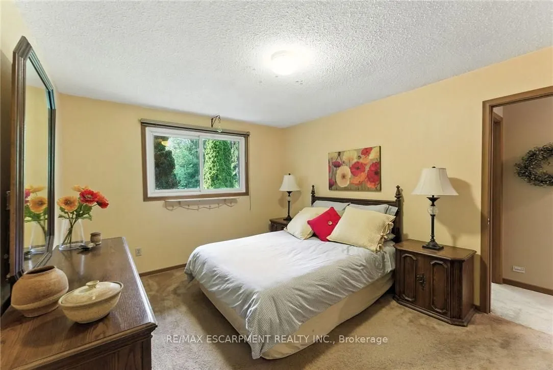 2682 Jerseyville Road W