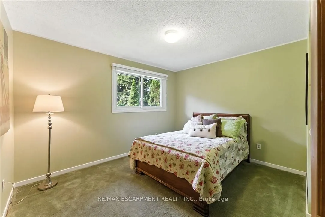 2682 Jerseyville Road W