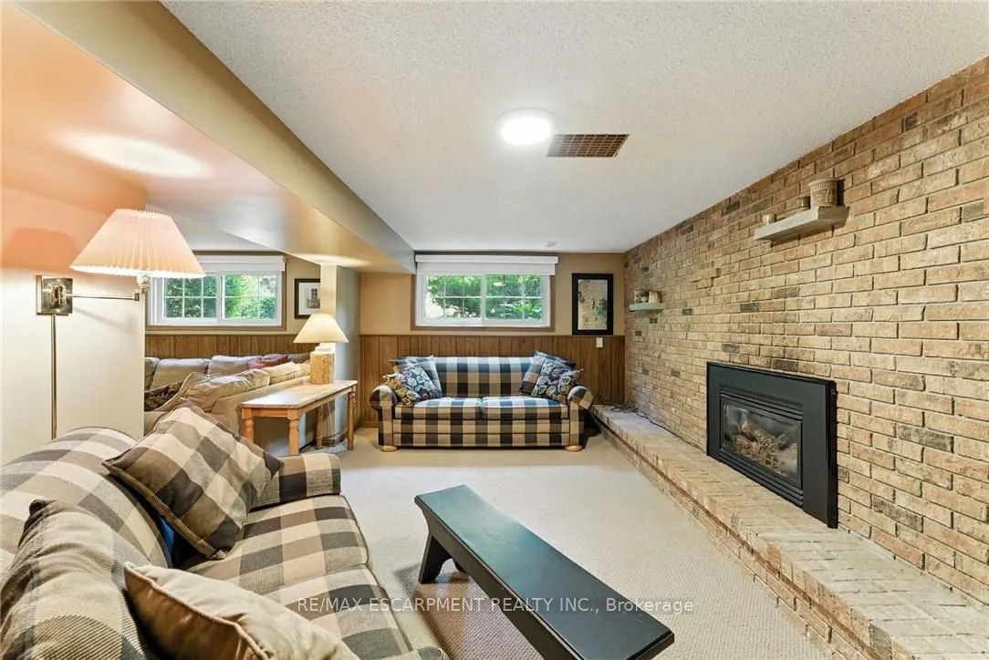2682 Jerseyville Road W