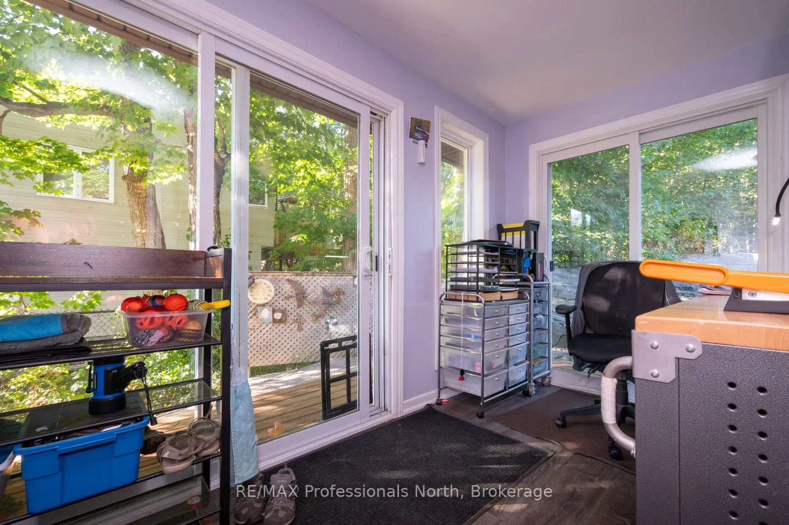 40 GLENWOOD Drive