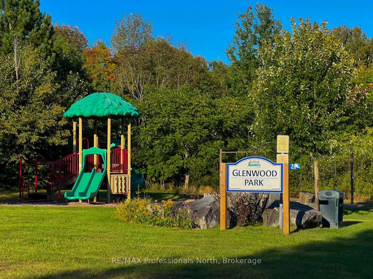 40 GLENWOOD Drive