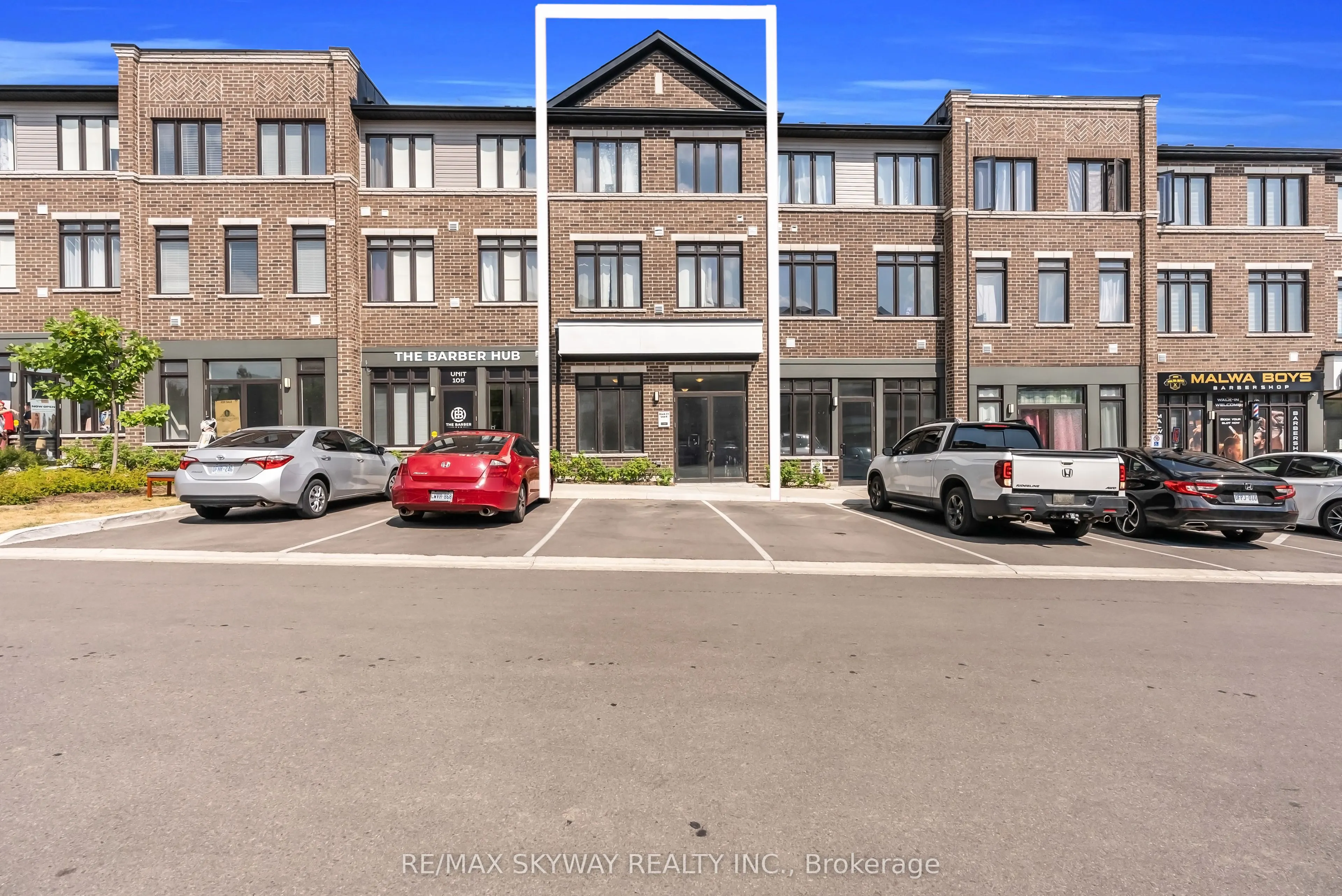 585 Colborne Street E, #106