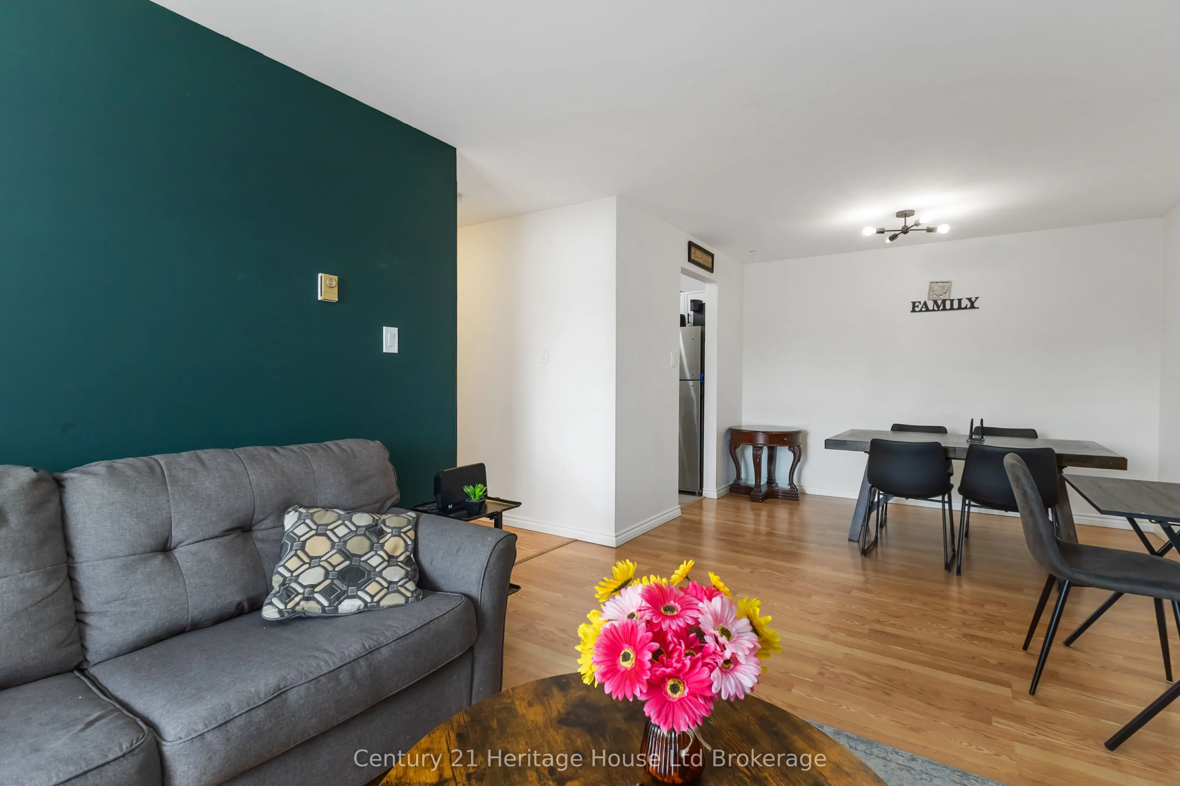 737 DEVERON Crescent, #217