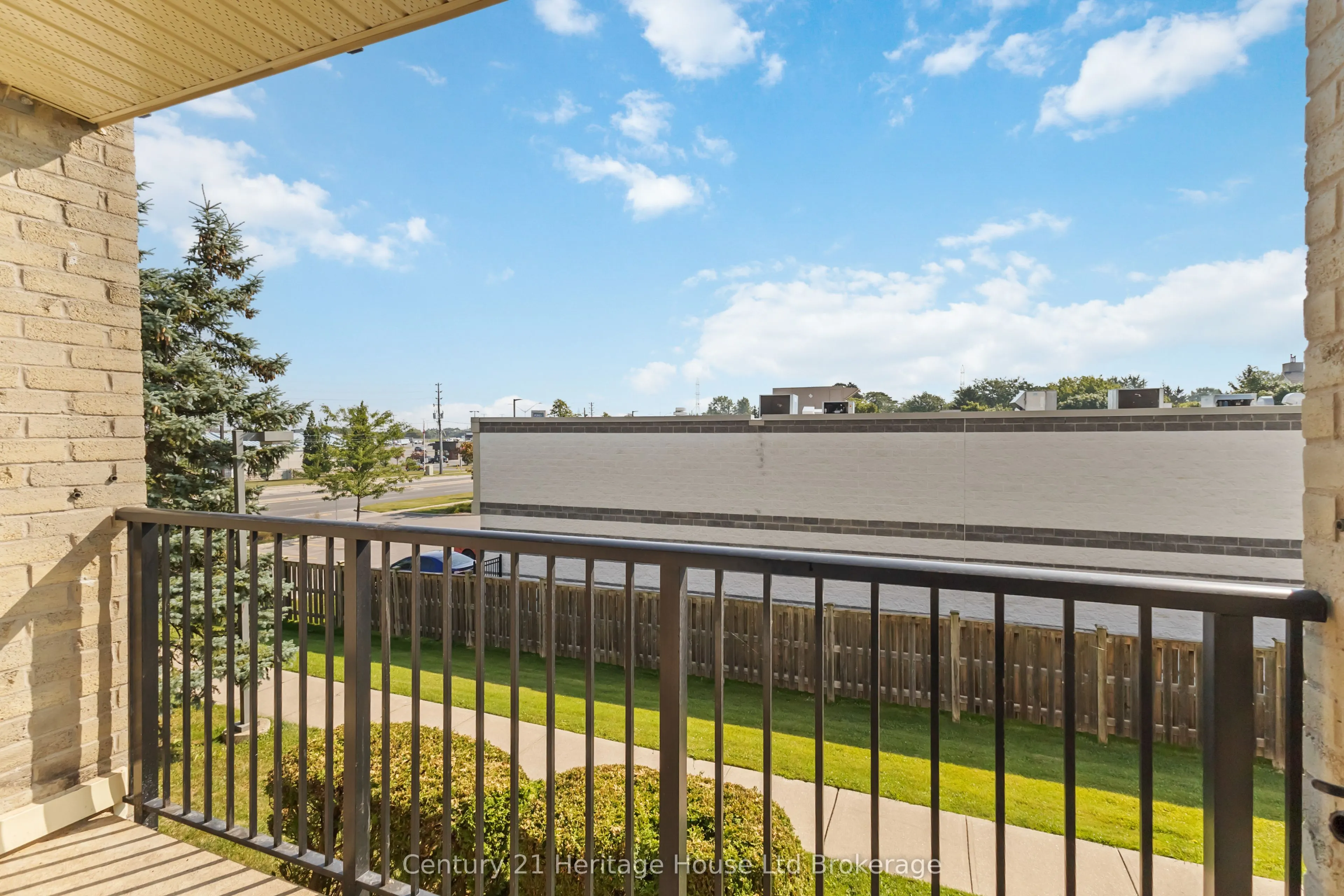 737 DEVERON Crescent, #217