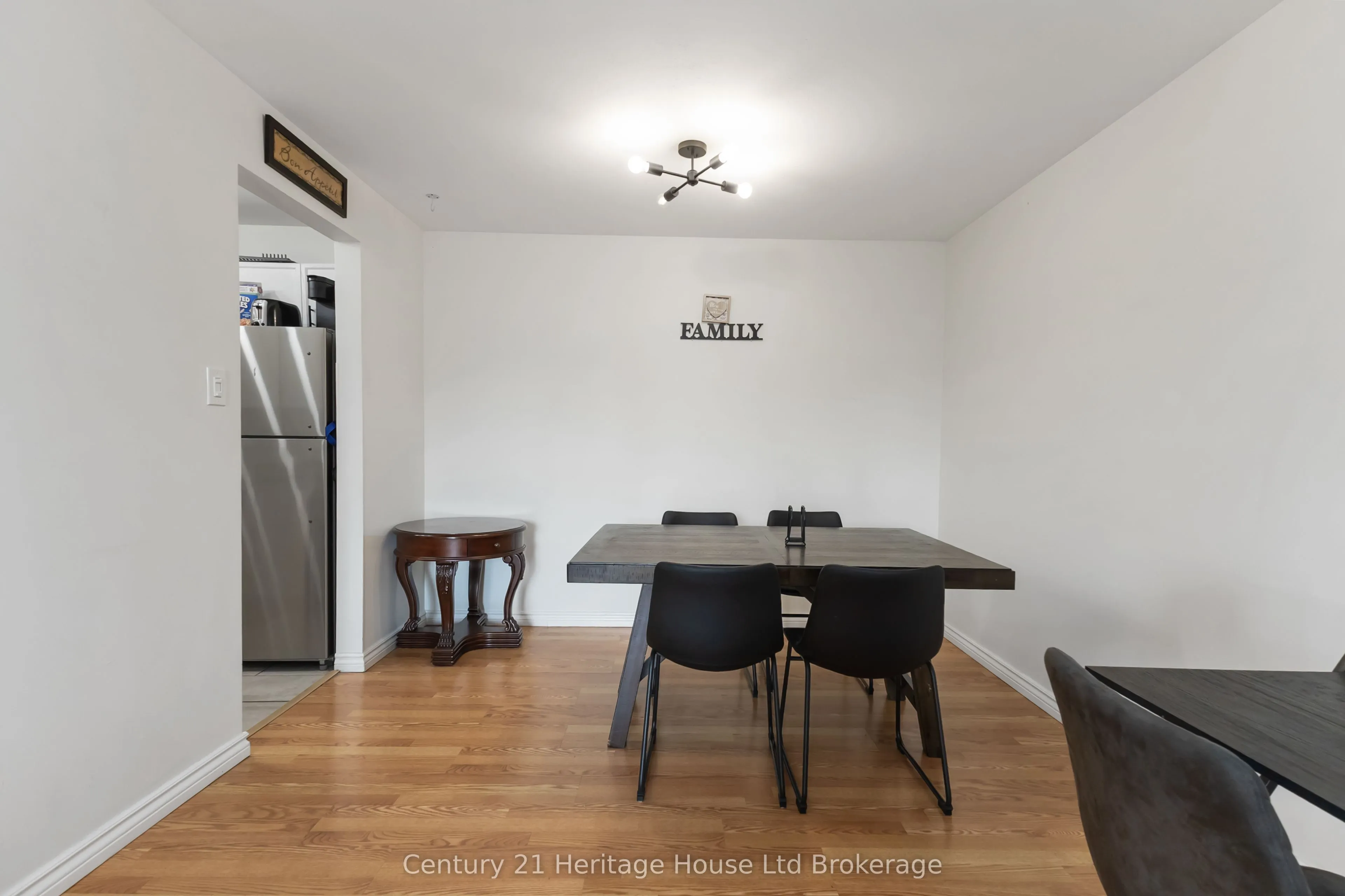 737 DEVERON Crescent, #217