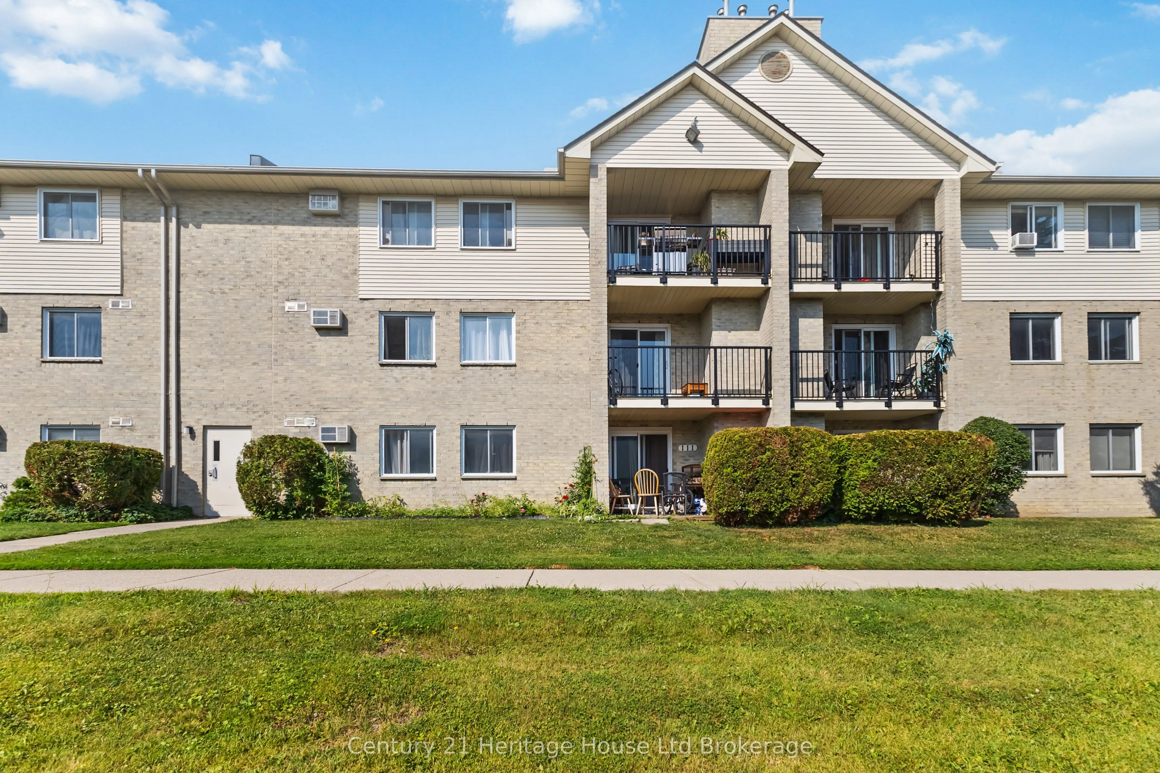 737 DEVERON Crescent, #217