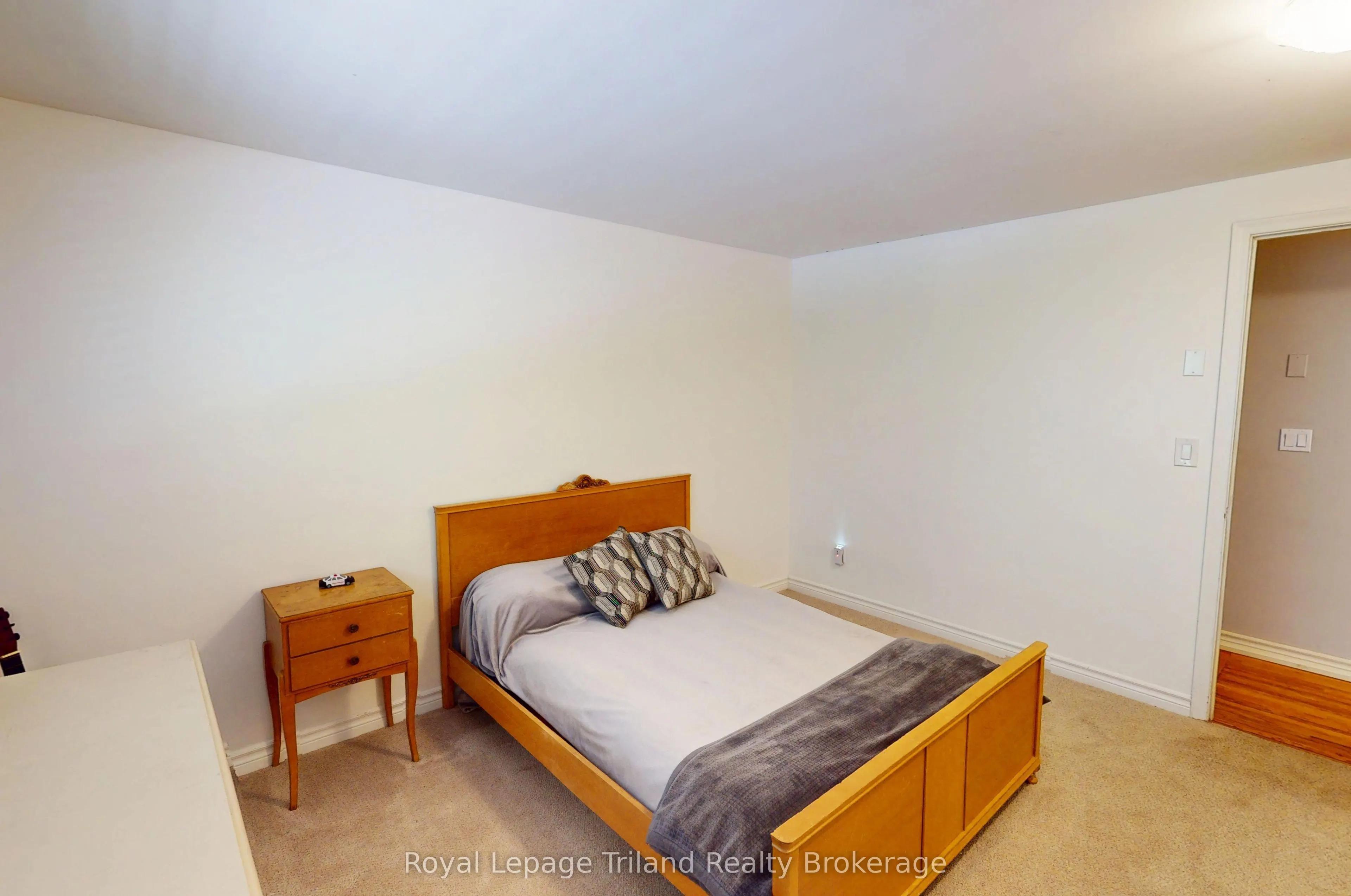 444 Lee Avenue