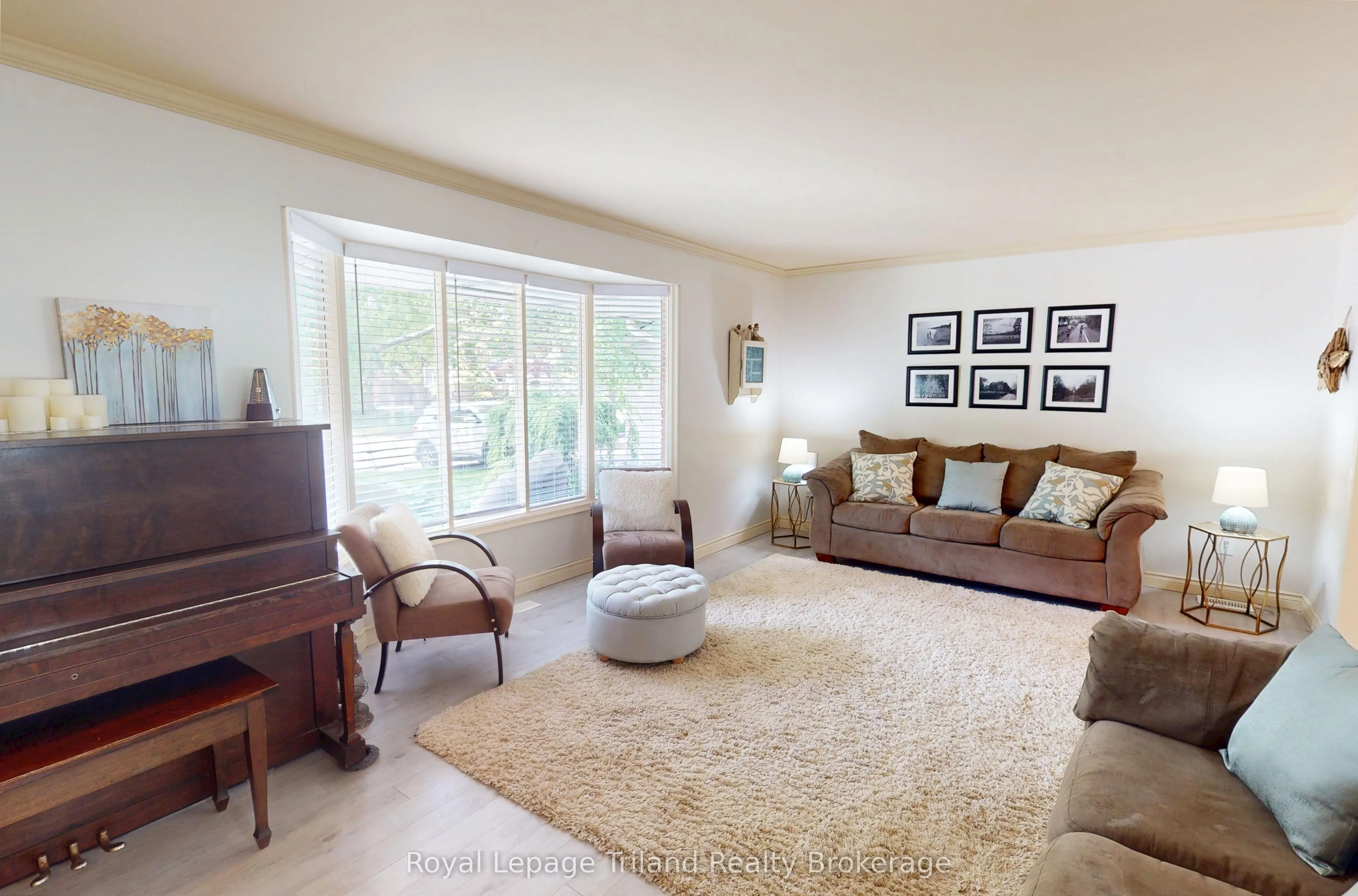 444 Lee Avenue