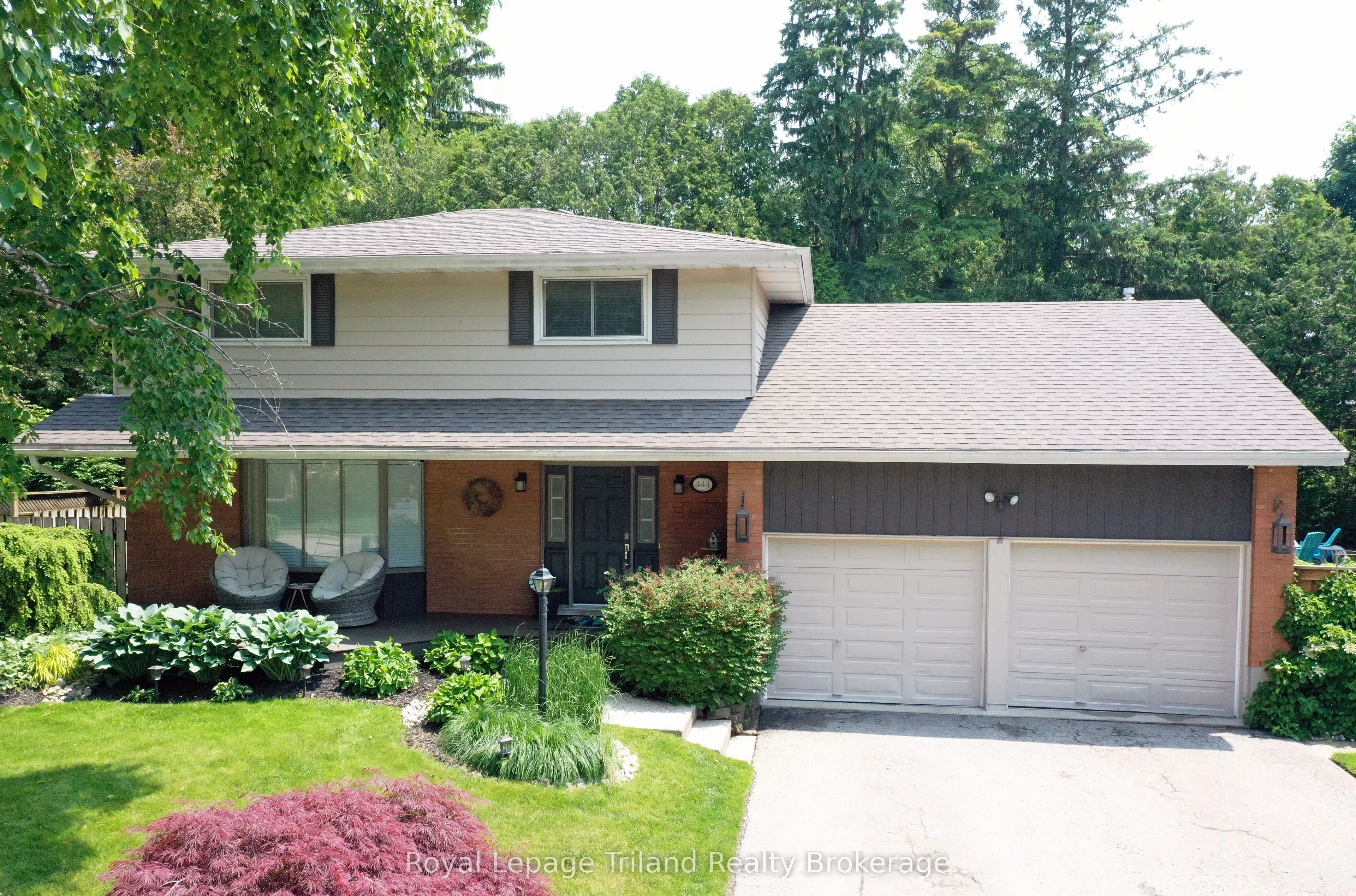 444 Lee Avenue