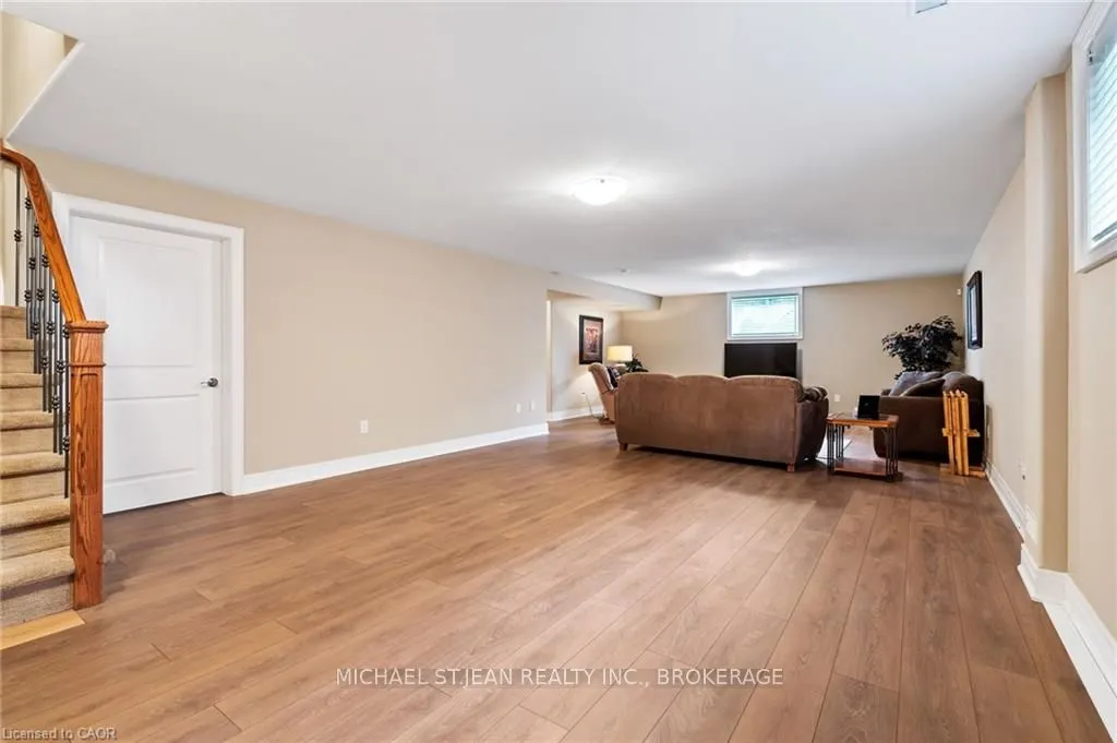 41 Sunrise Court