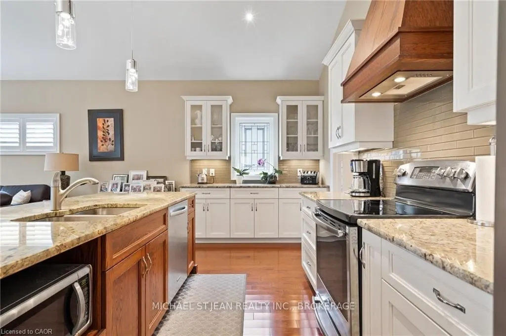 41 Sunrise Court
