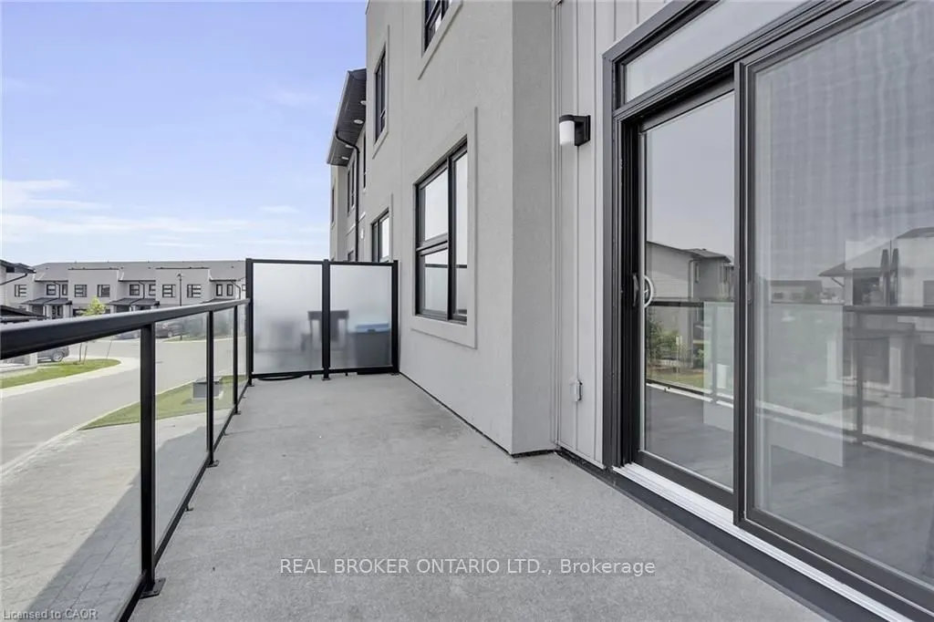 3394 Singleton Avenue, #80