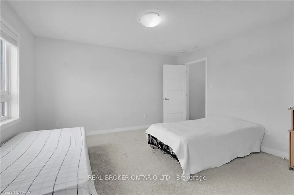 3394 Singleton Avenue, #80