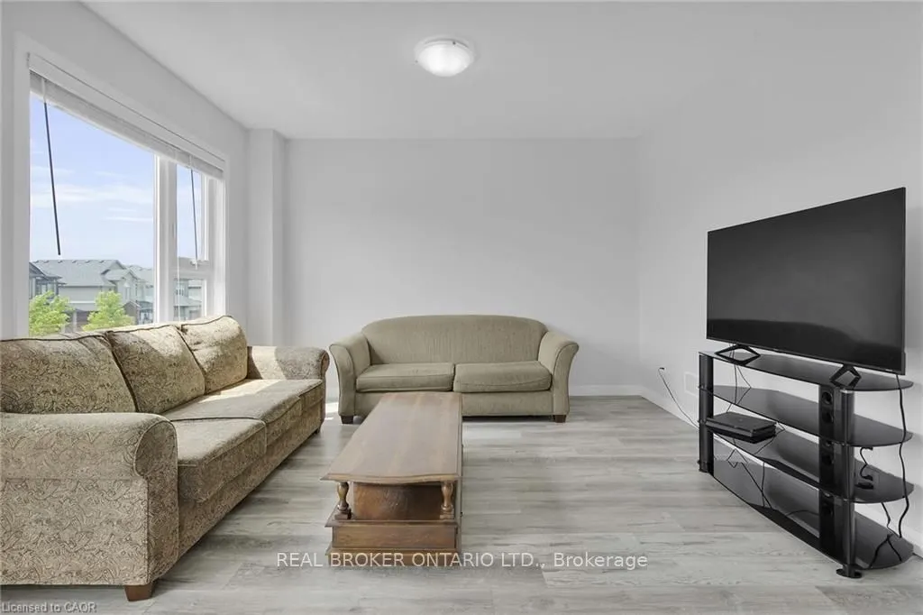 3394 Singleton Avenue, #80