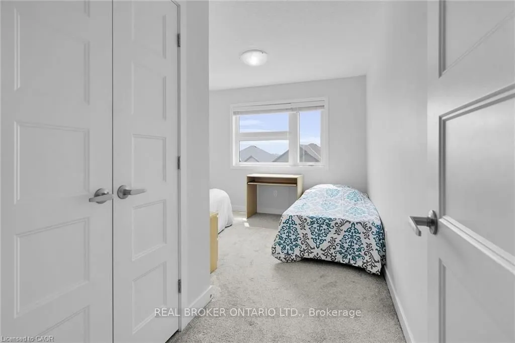 3394 Singleton Avenue, #80
