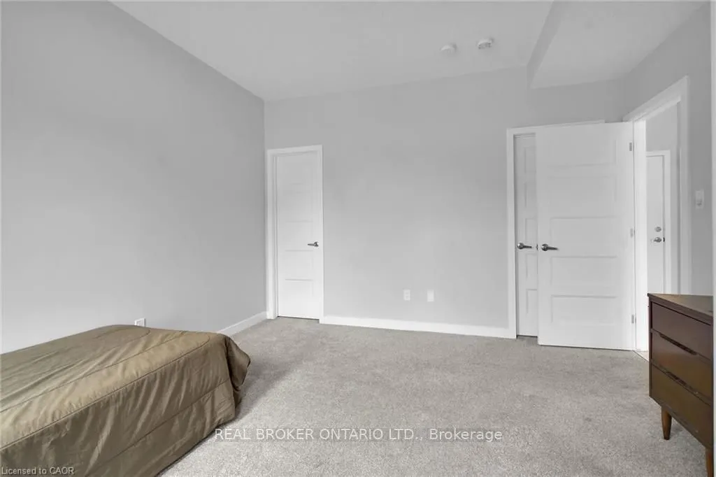 3394 Singleton Avenue, #80