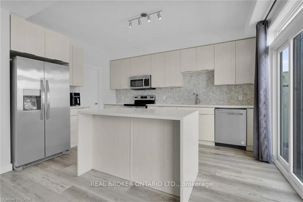3394 Singleton Avenue, #80