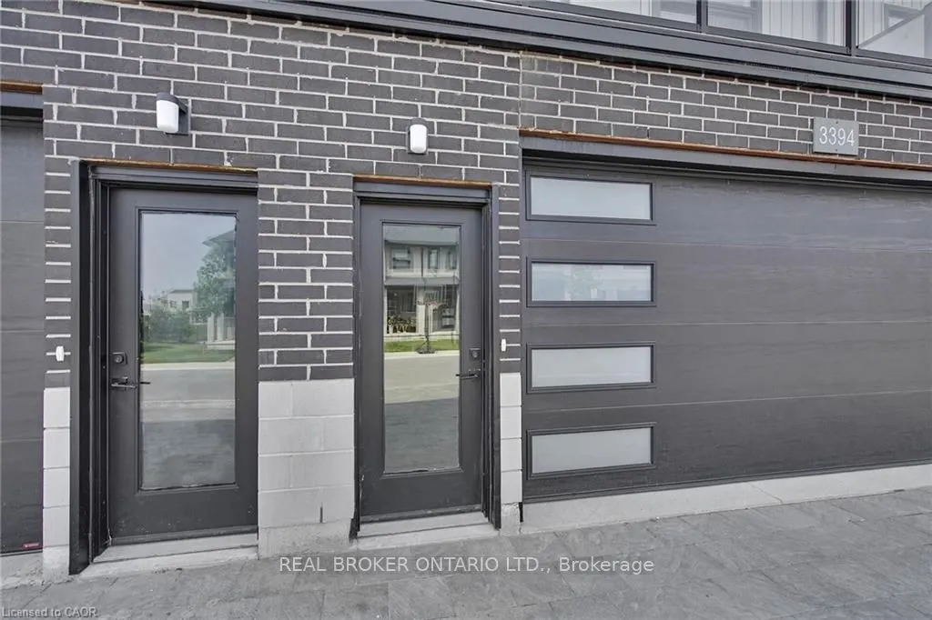 3394 Singleton Avenue, #80