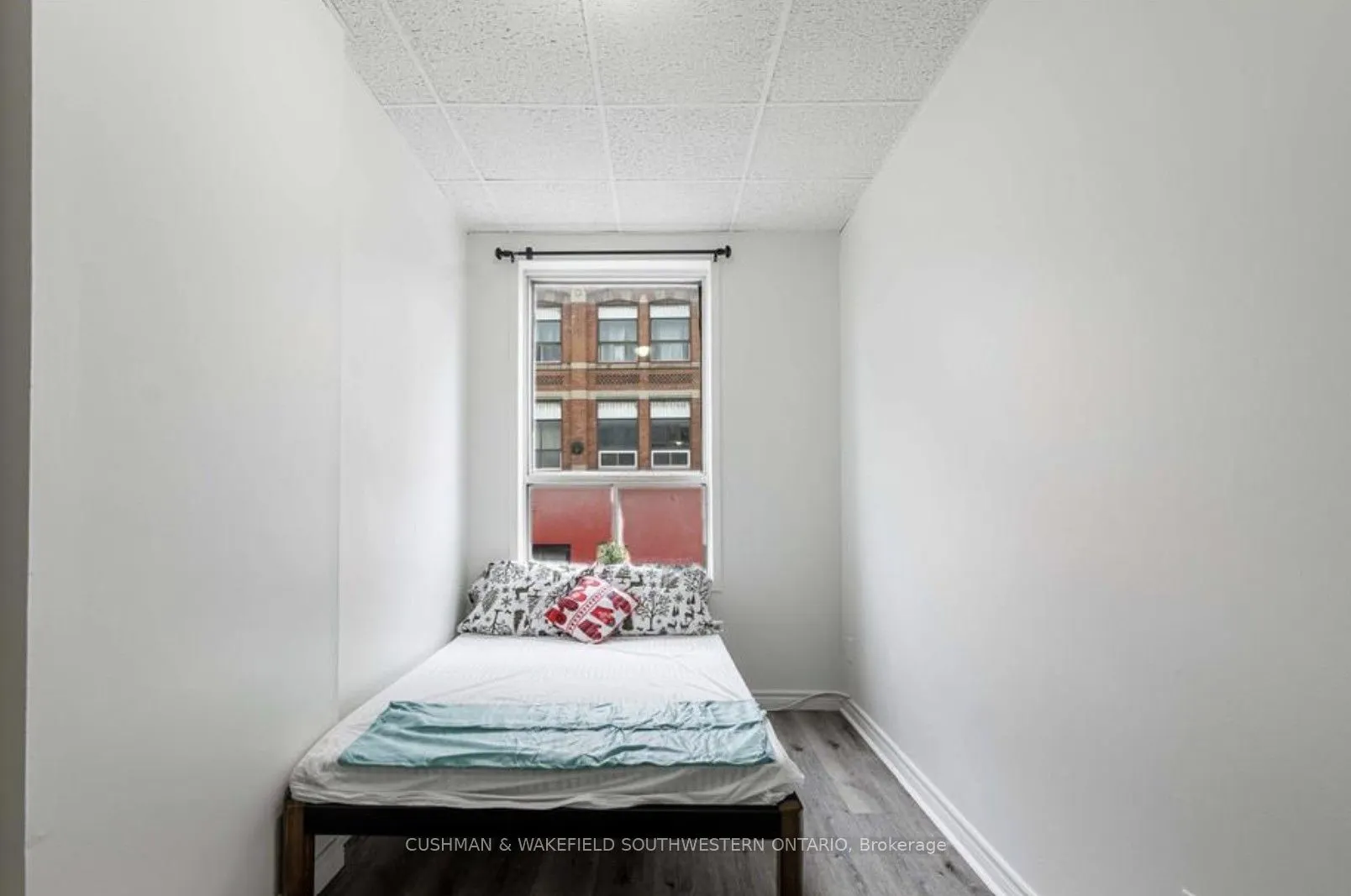 344.5 Richmond Street