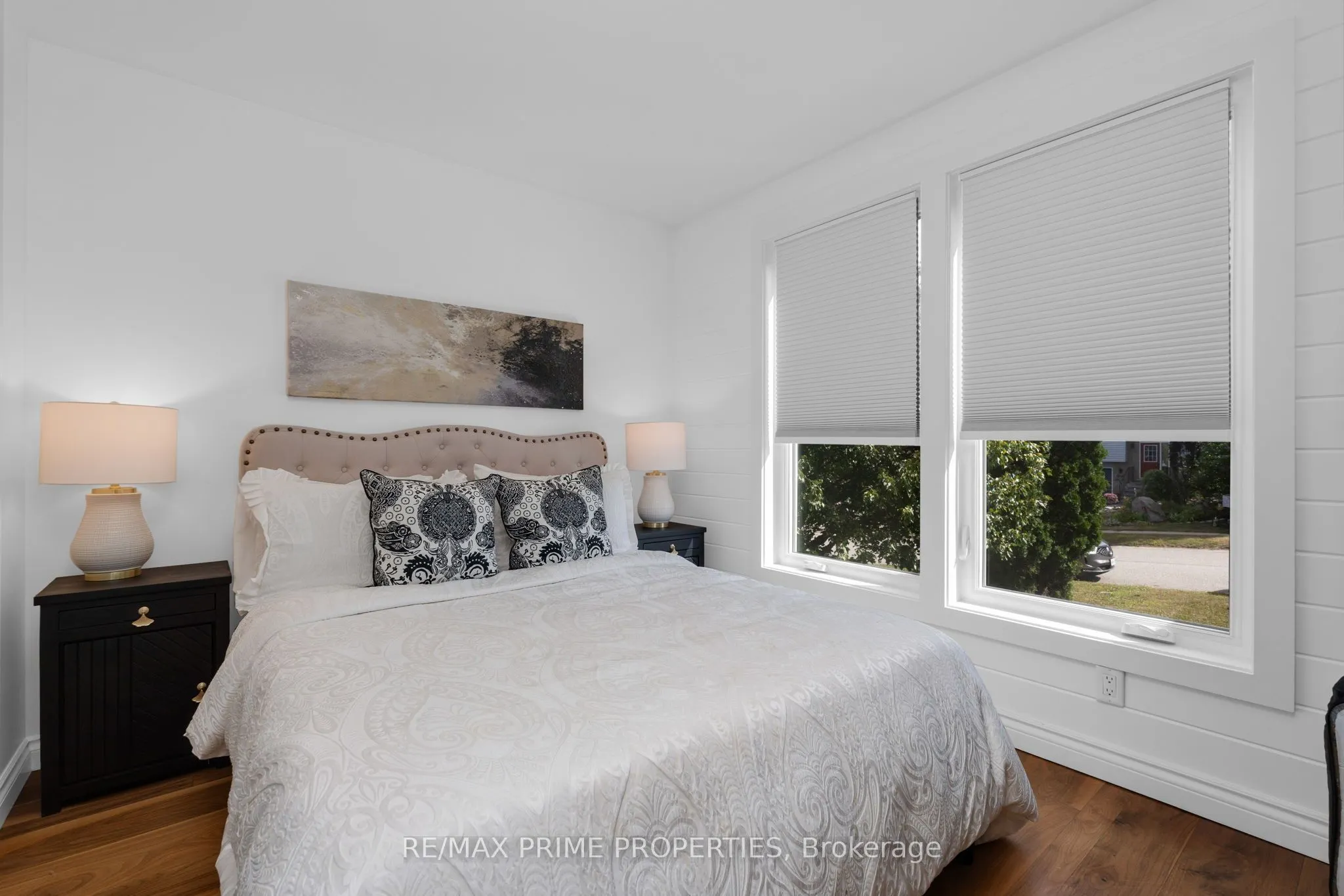 12 Coates Avenue