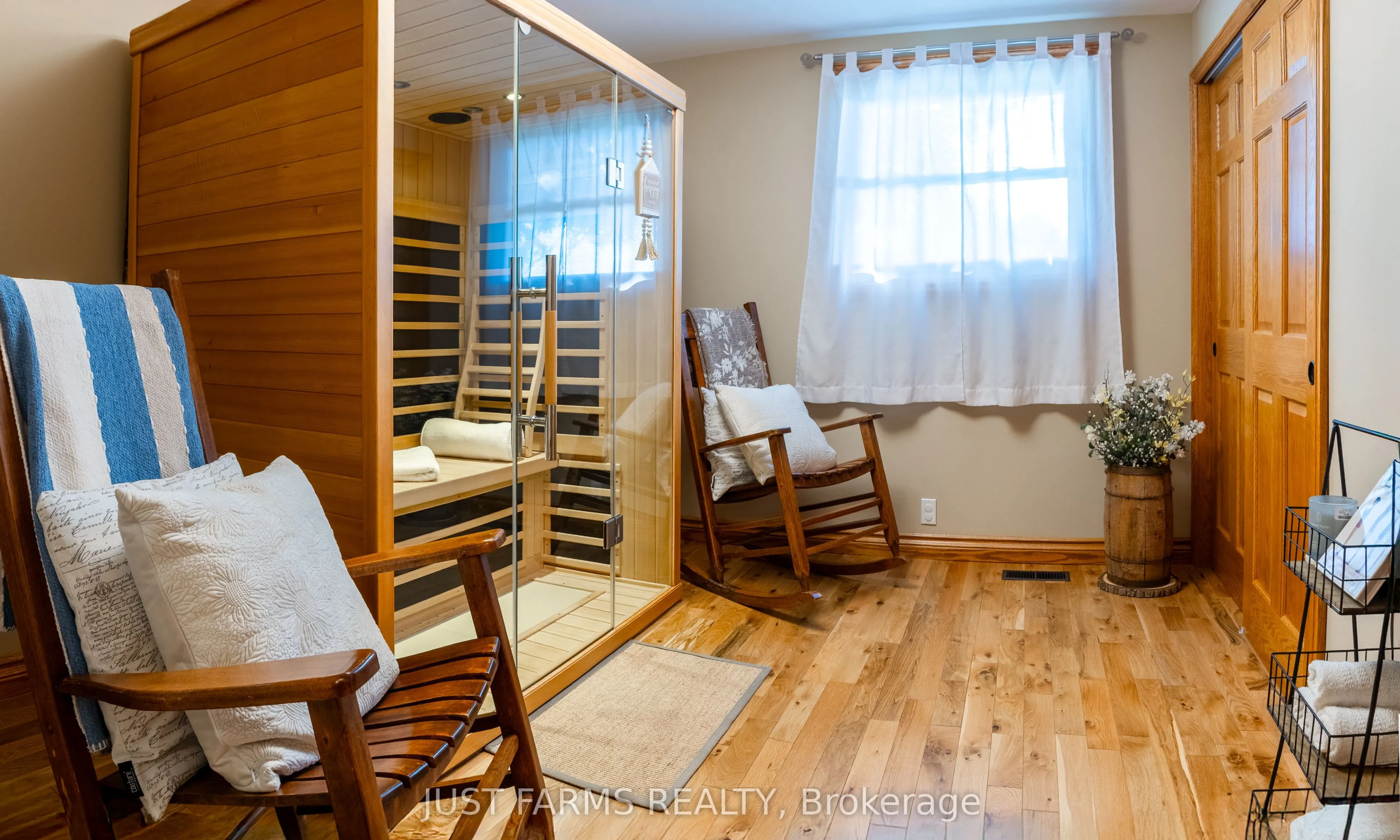 228 Charlotteville Road
