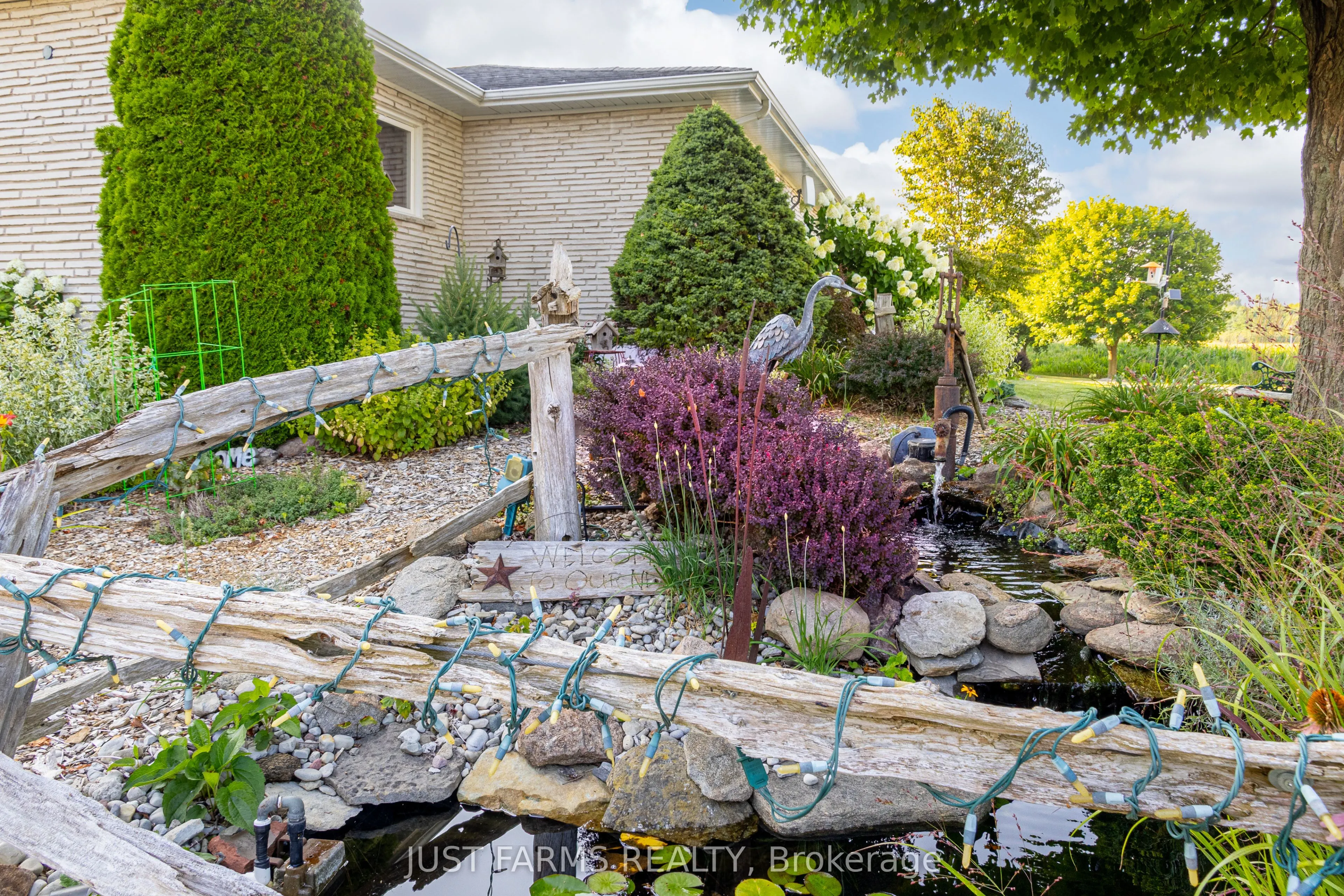228 Charlotteville Road