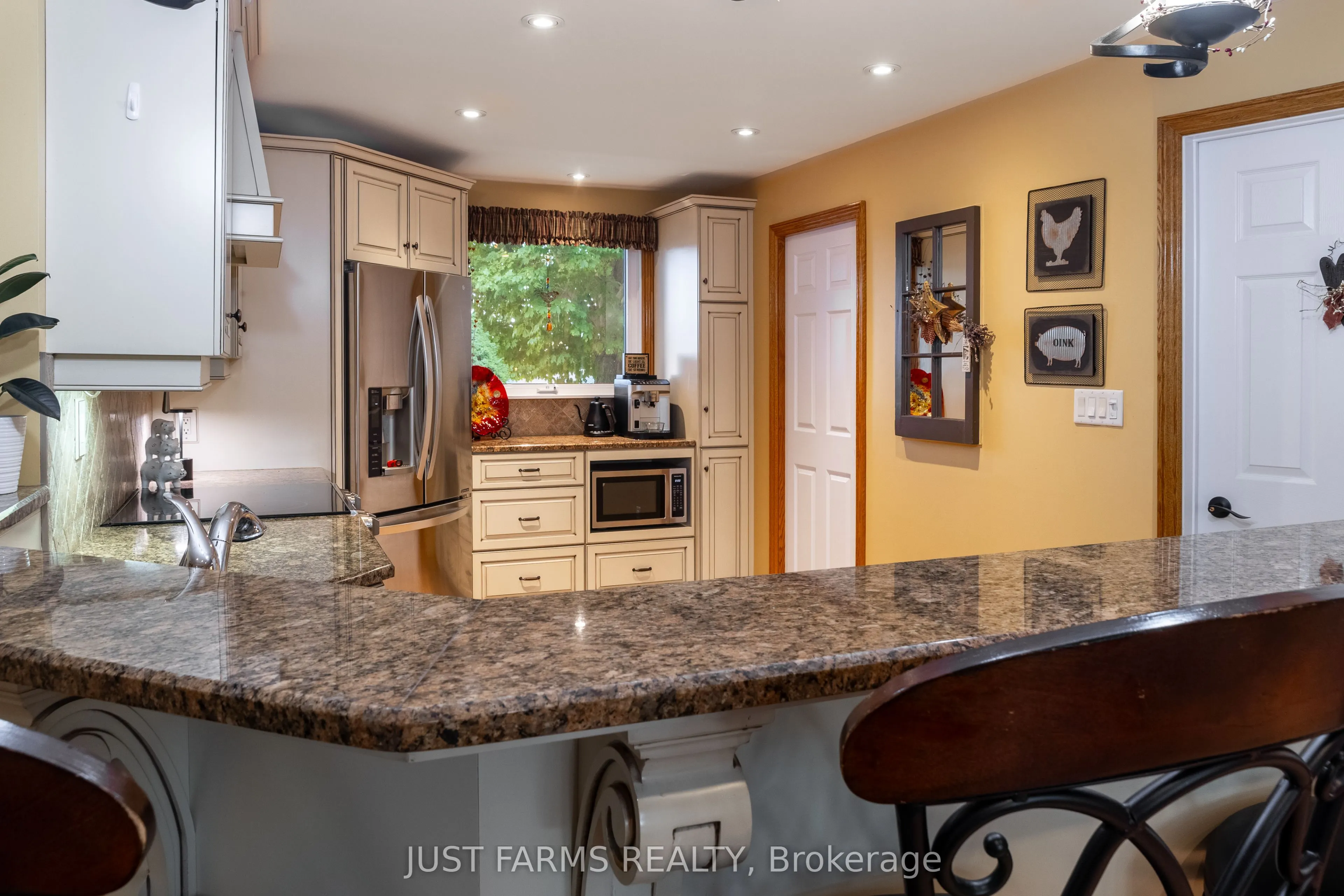 228 Charlotteville Road