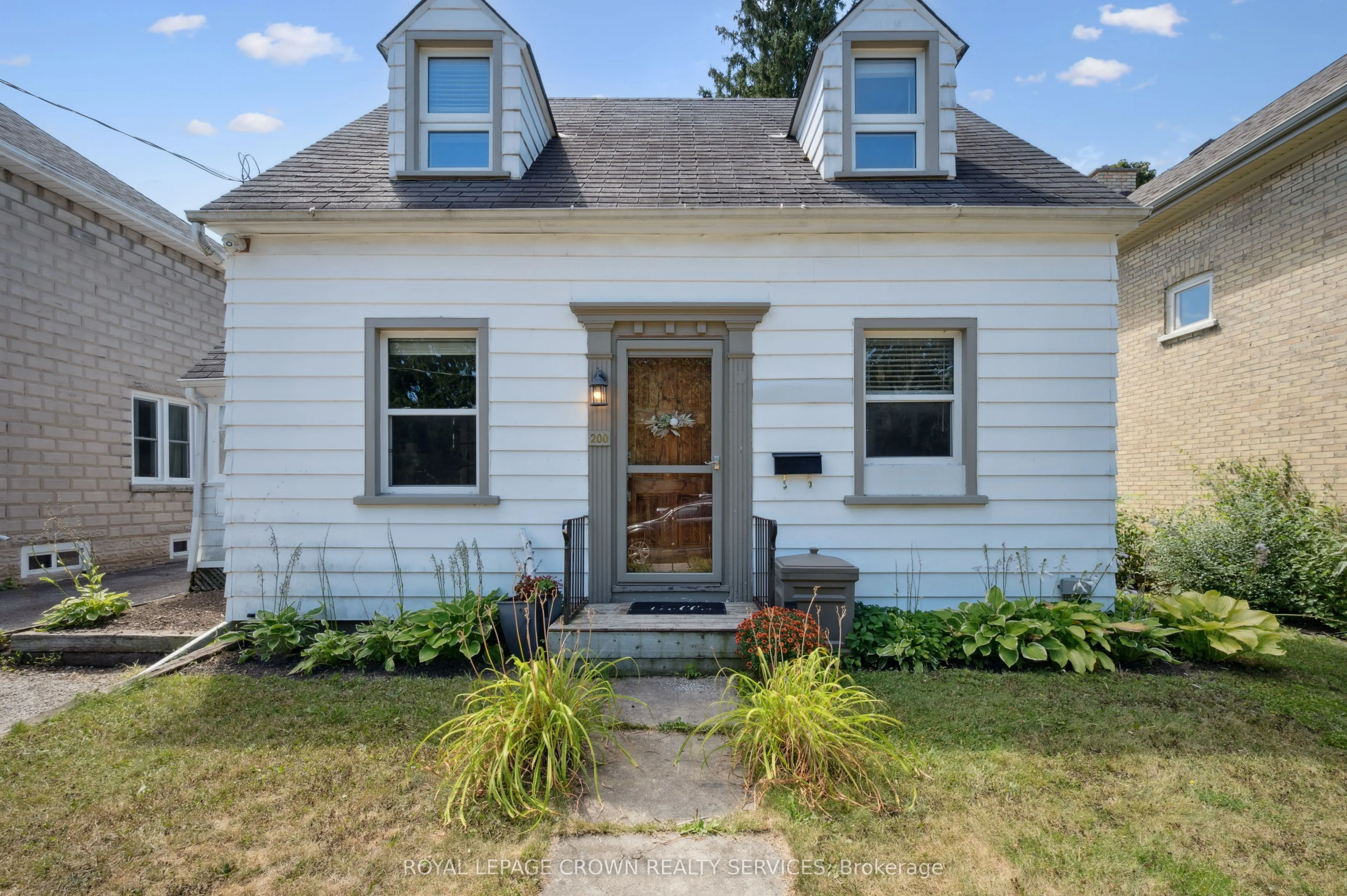 200 Hewat Street