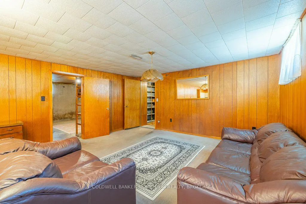 9 Mcdonald Avenue