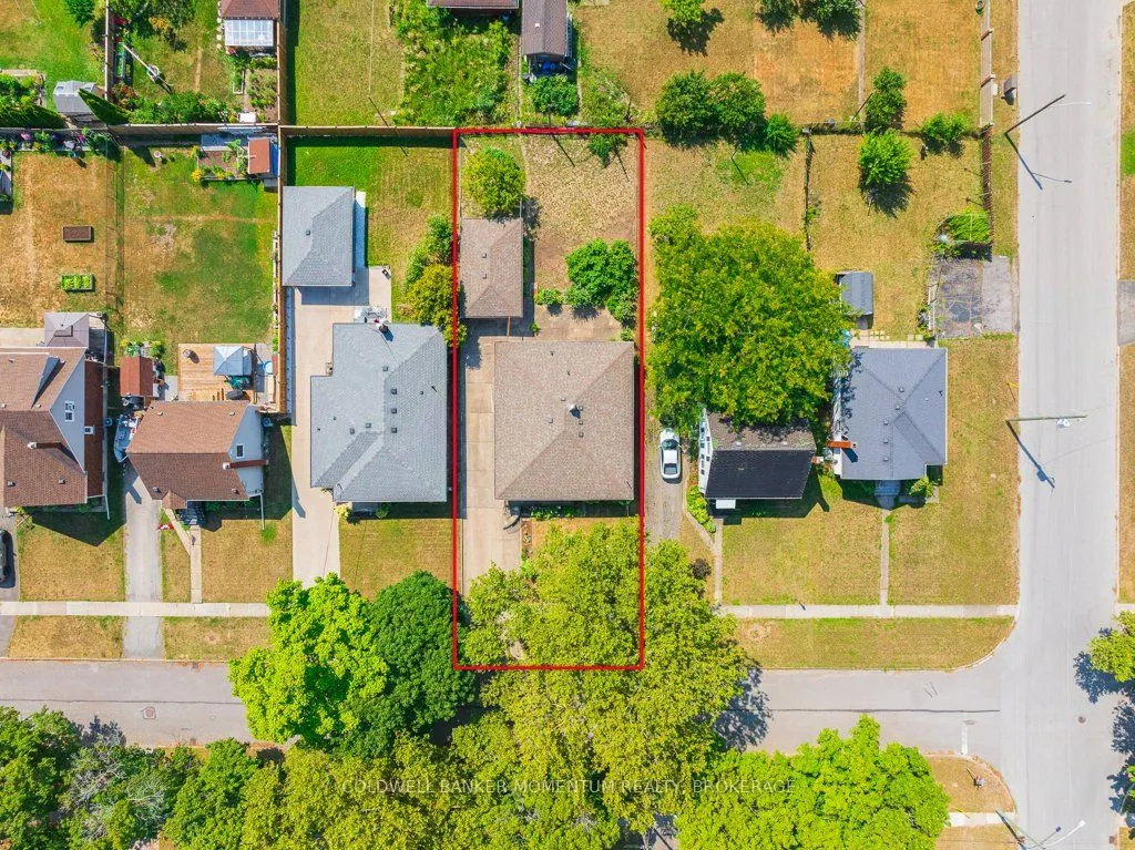 9 Mcdonald Avenue