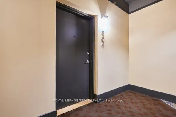 320 Parkdale Avenue, #604