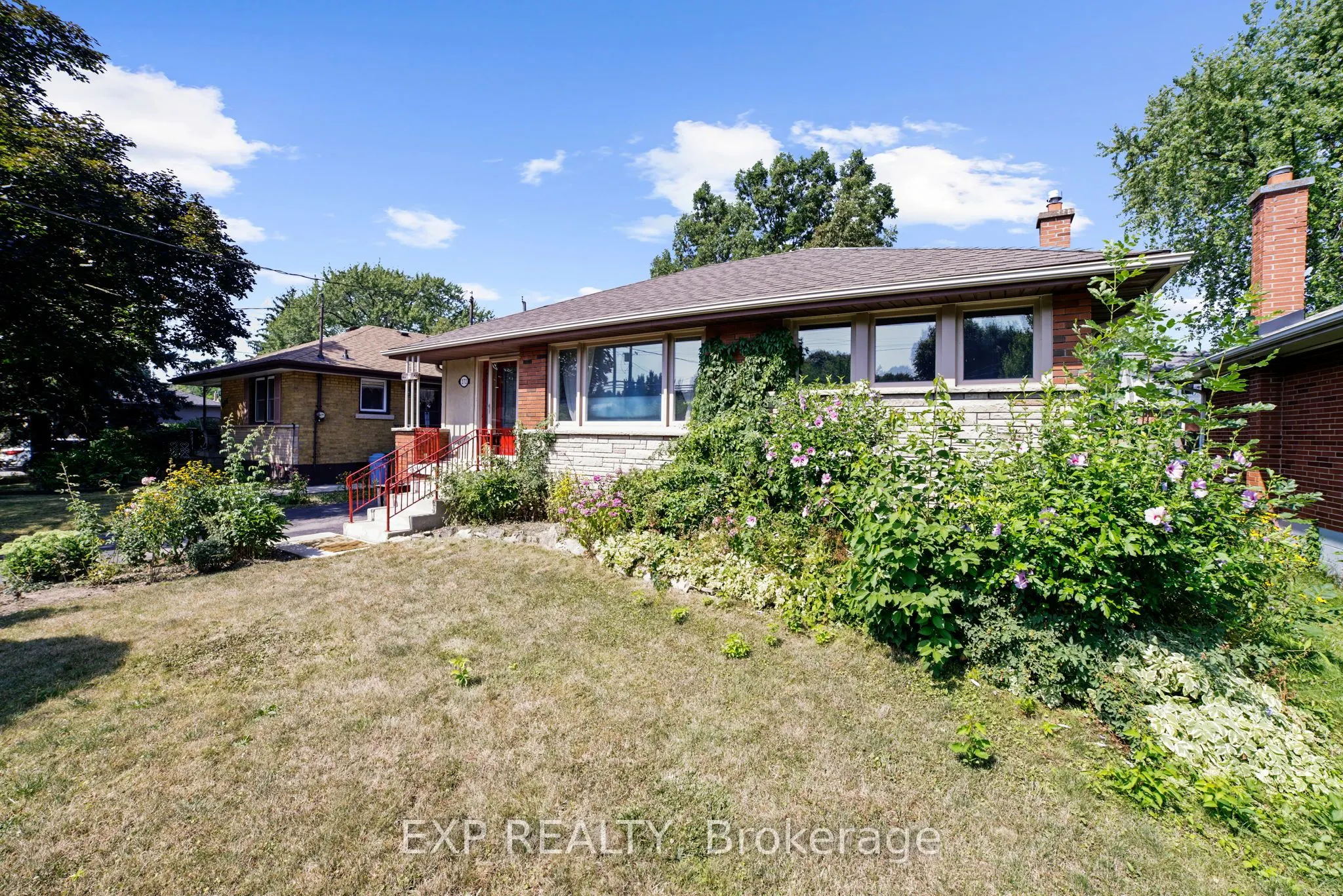 272 Upper Paradise Road