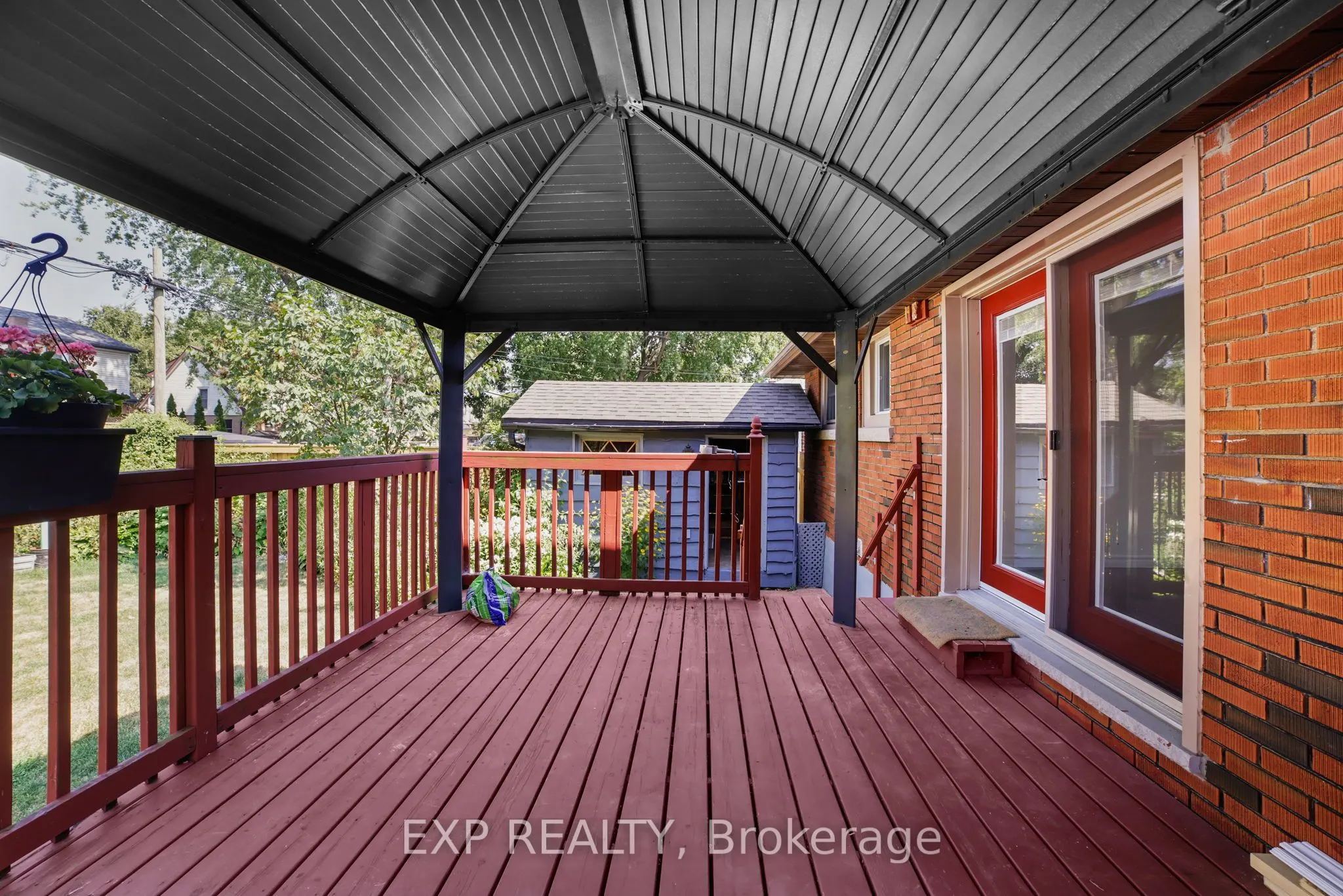 272 Upper Paradise Road