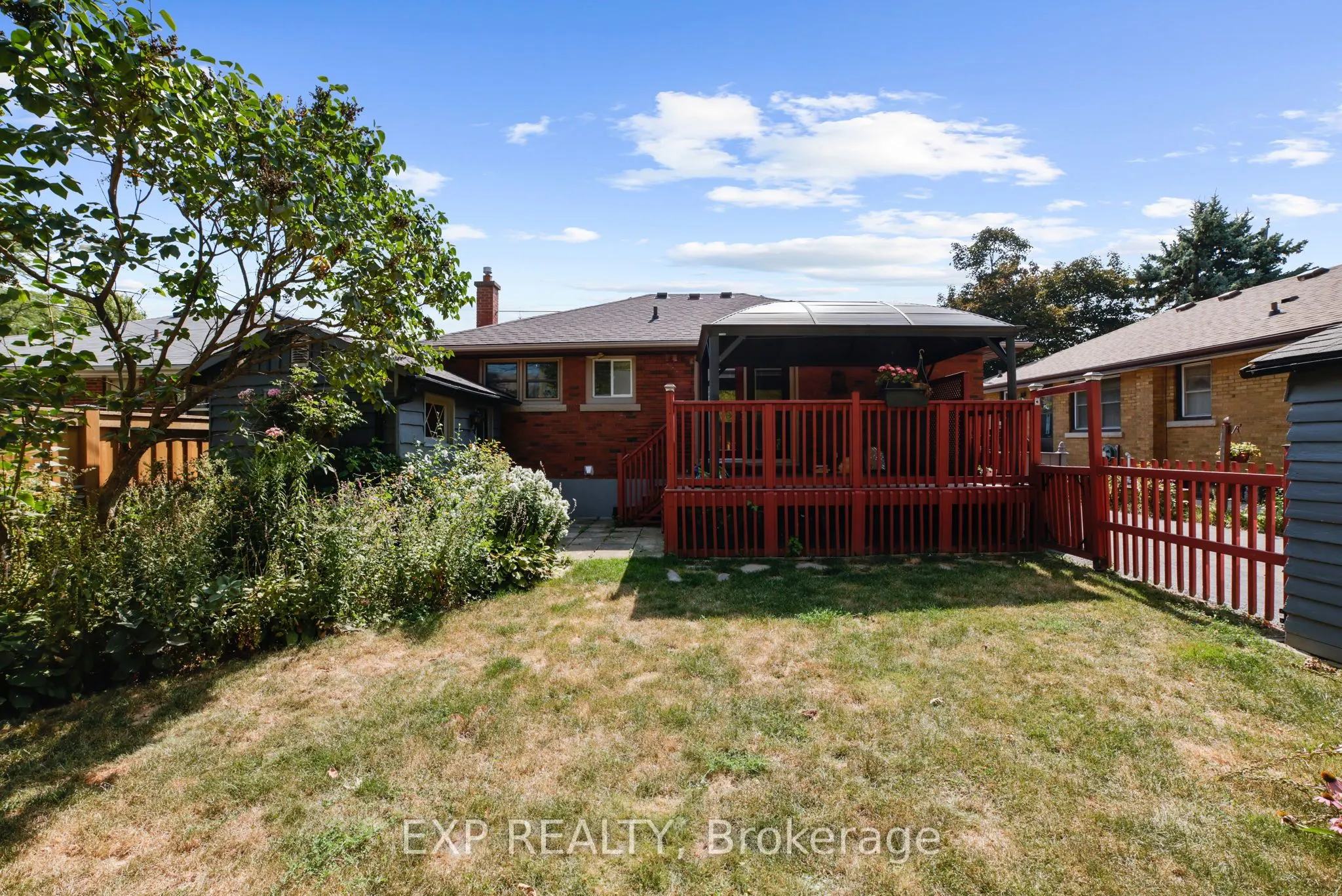 272 Upper Paradise Road