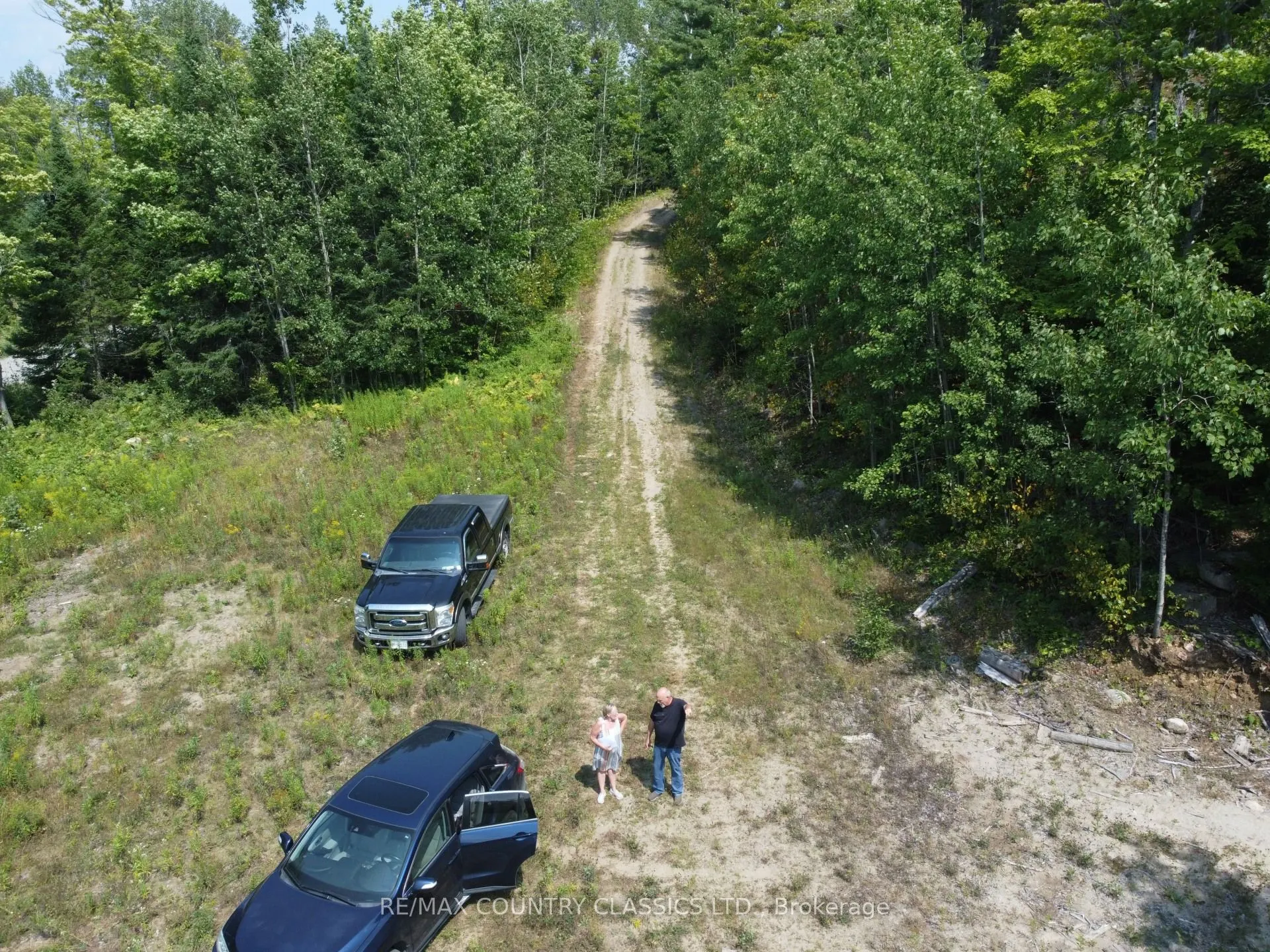 000 Babinski Road