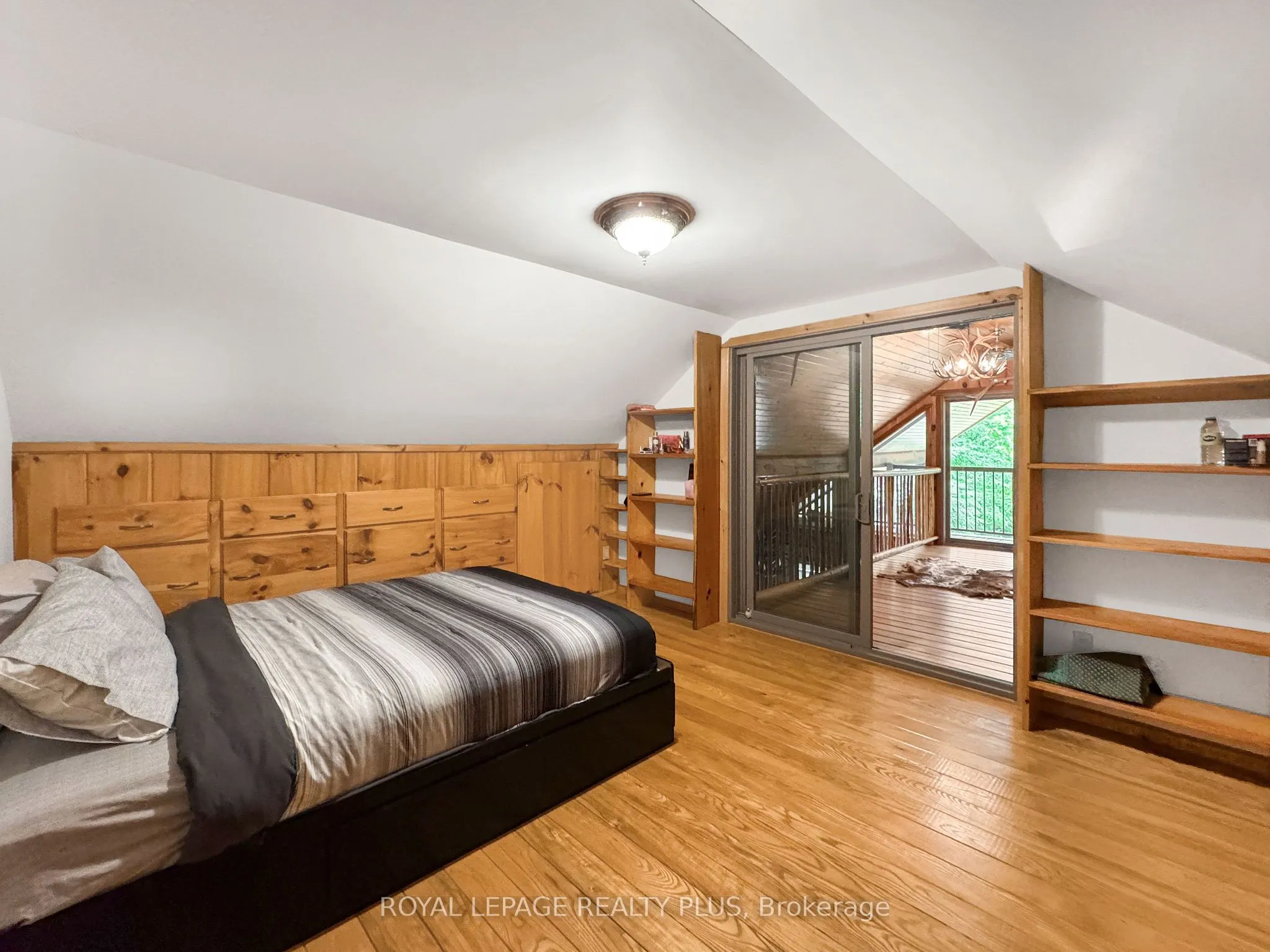 203 Cottage Lane