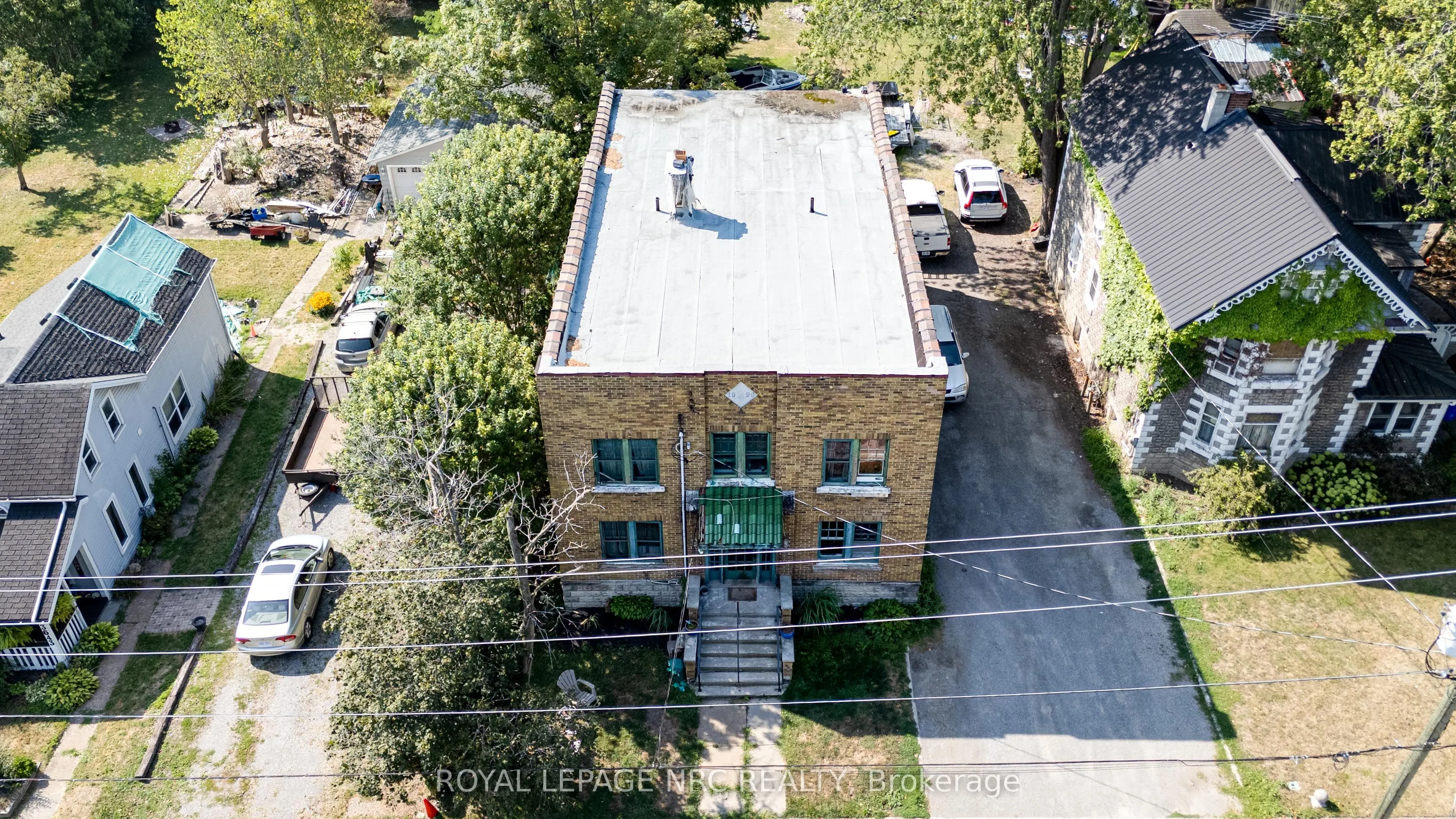 3651 Elm Street